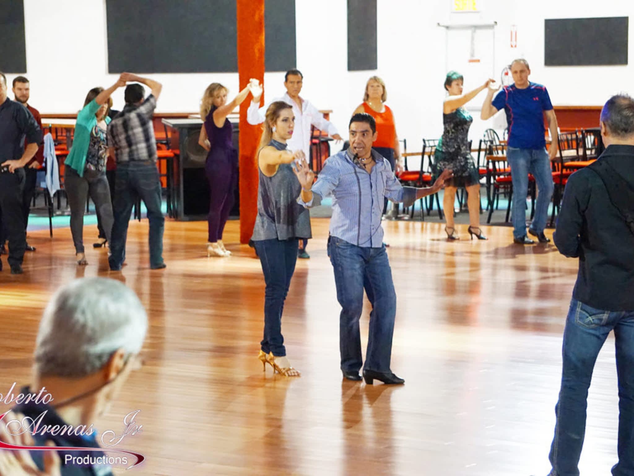 photo Roberto Arenas Jr - École de Danse Latine