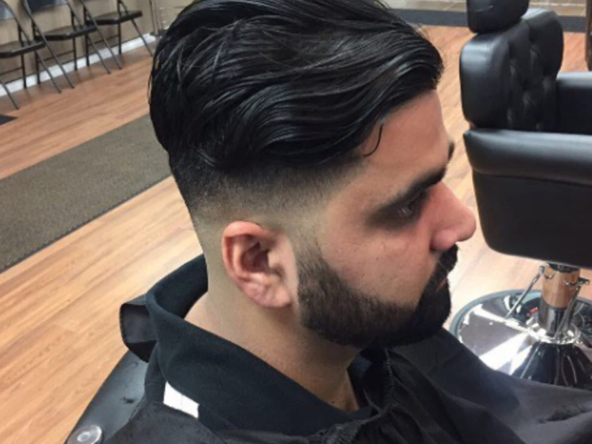 photo Sophisticated Barbers