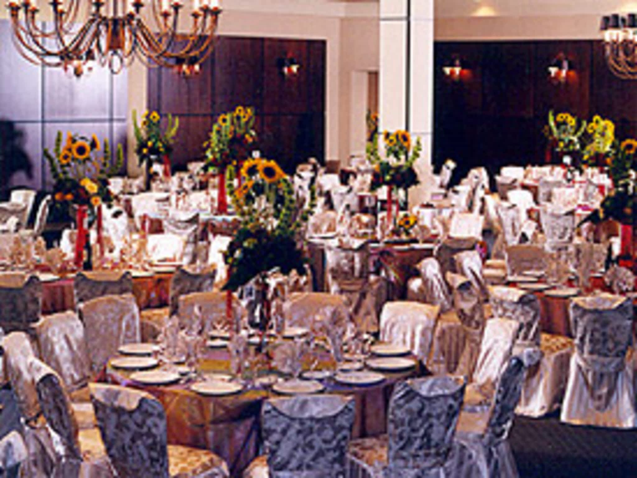 photo The Avenue Banquet Hall