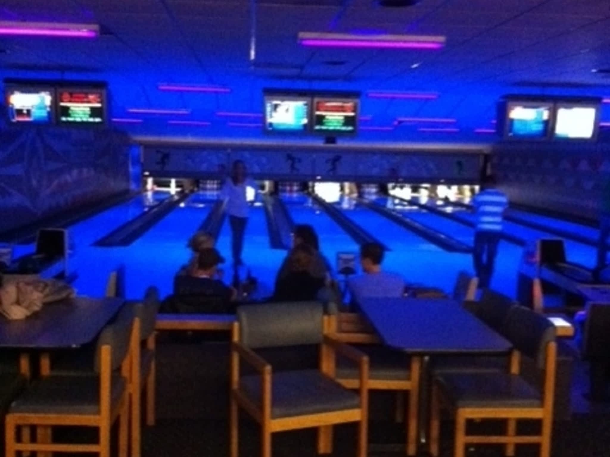 photo Laverendrye Bowling Lanes