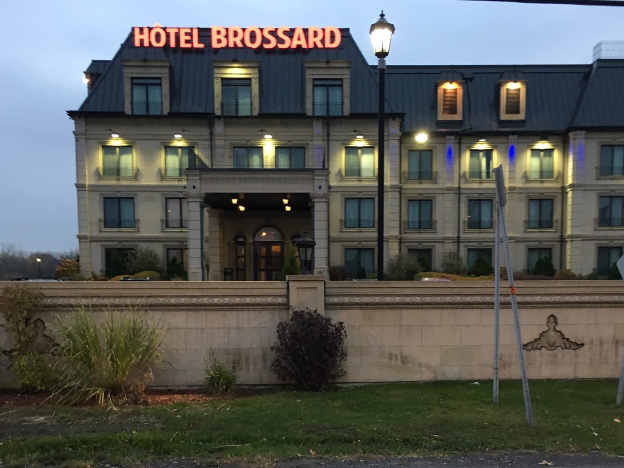 photo Hôtel Brossard Inc