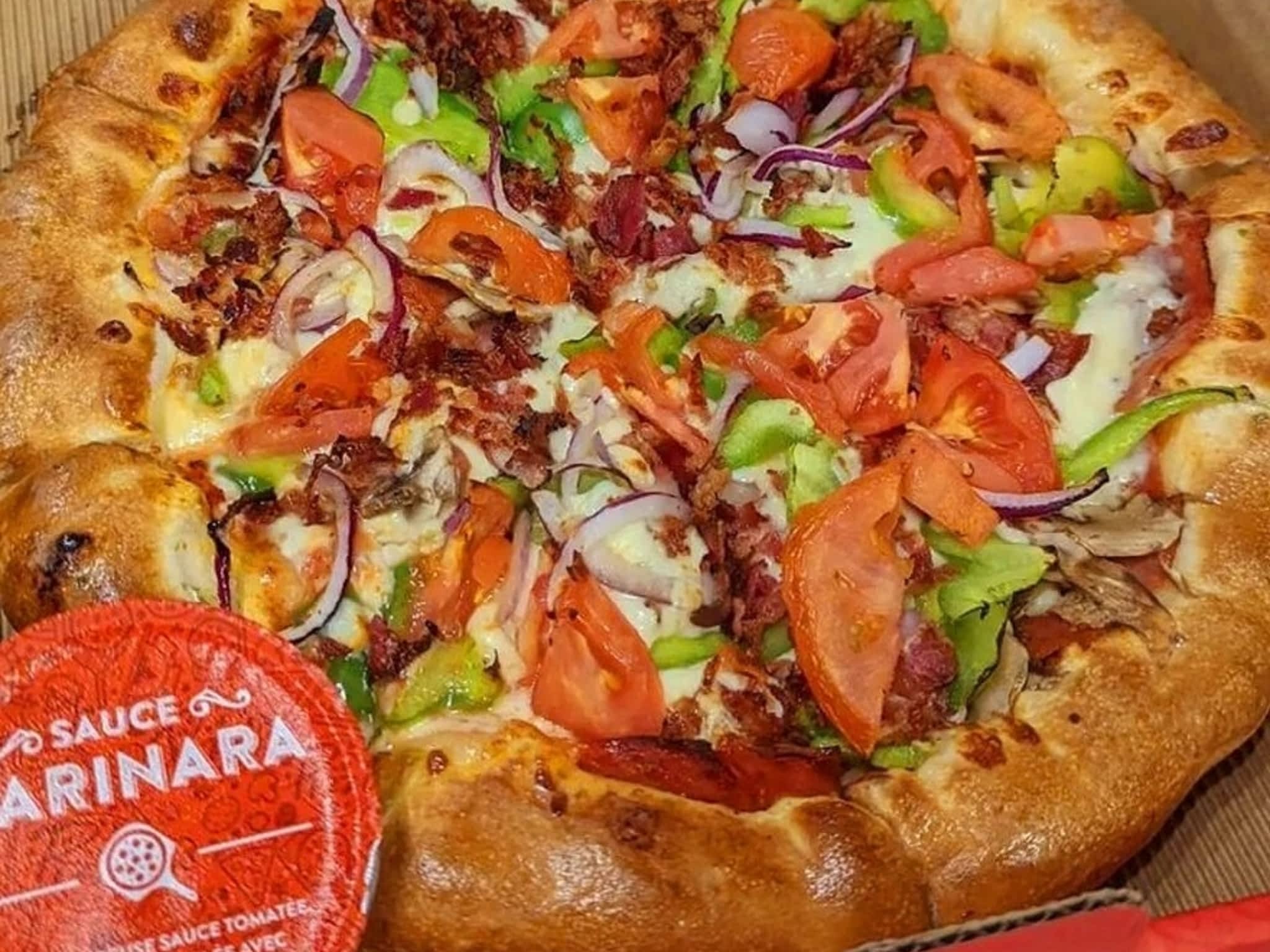 photo Pizza Salvatoré