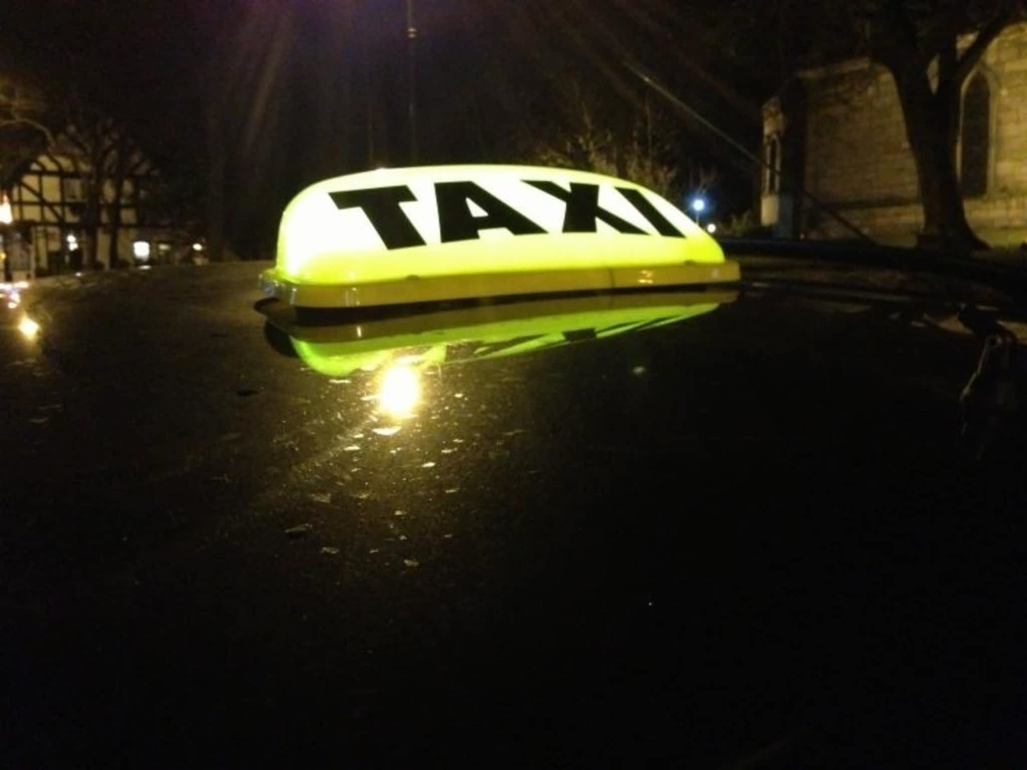 photo Cochrane Taxi