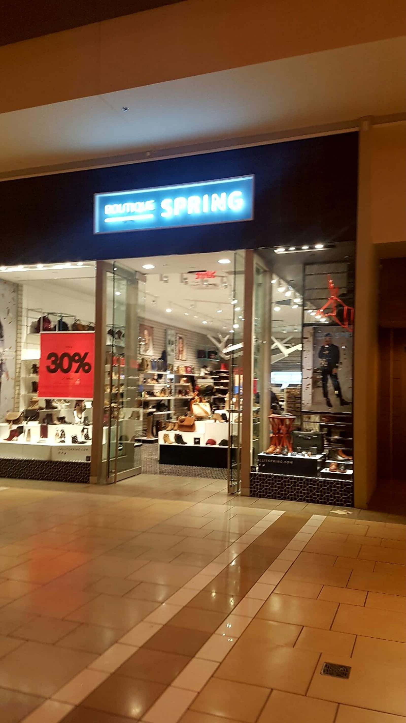 Call It Spring - Opening Hours - R038-3035 boul le ...