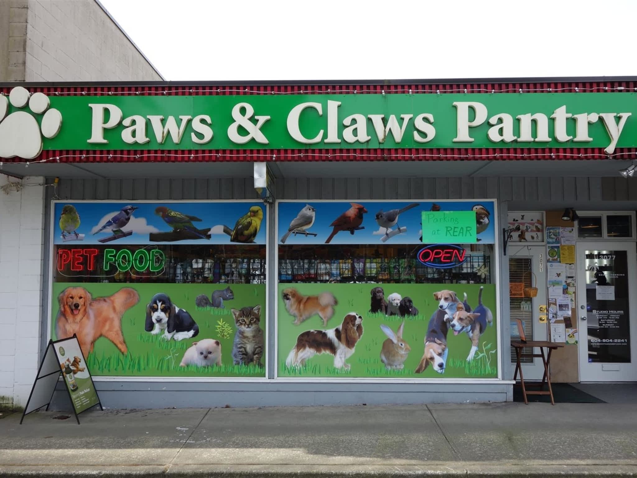 photo Paws & Claws Pantry