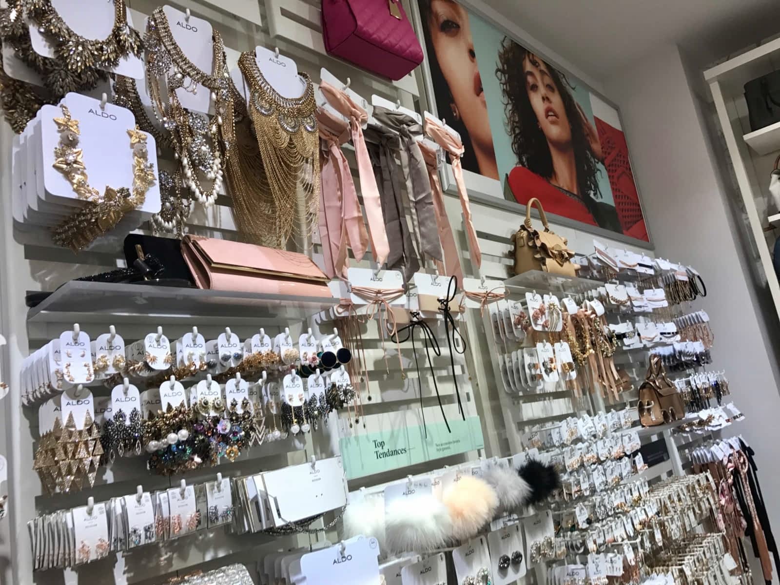 Aldo Accessories 253, boul des Promenades, SaintBruno, QC