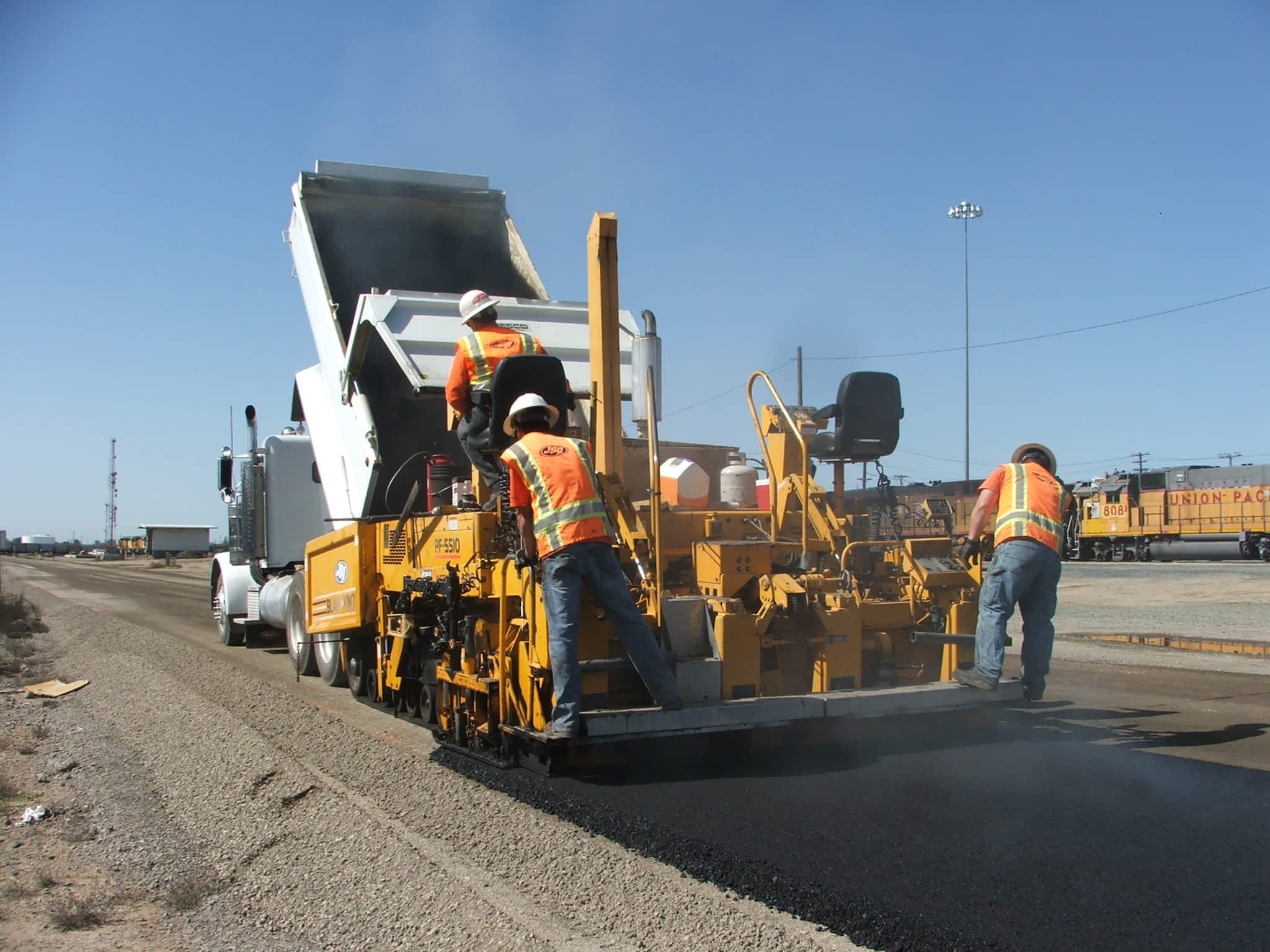 photo Western Mobile Paving