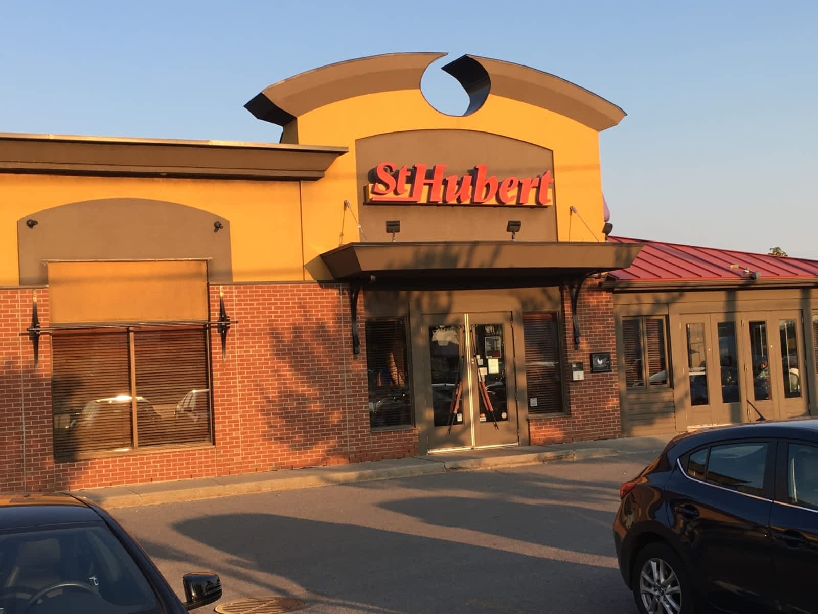 Rôtisserie StHubert Horaire d'ouverture 6325 boul Taschereau