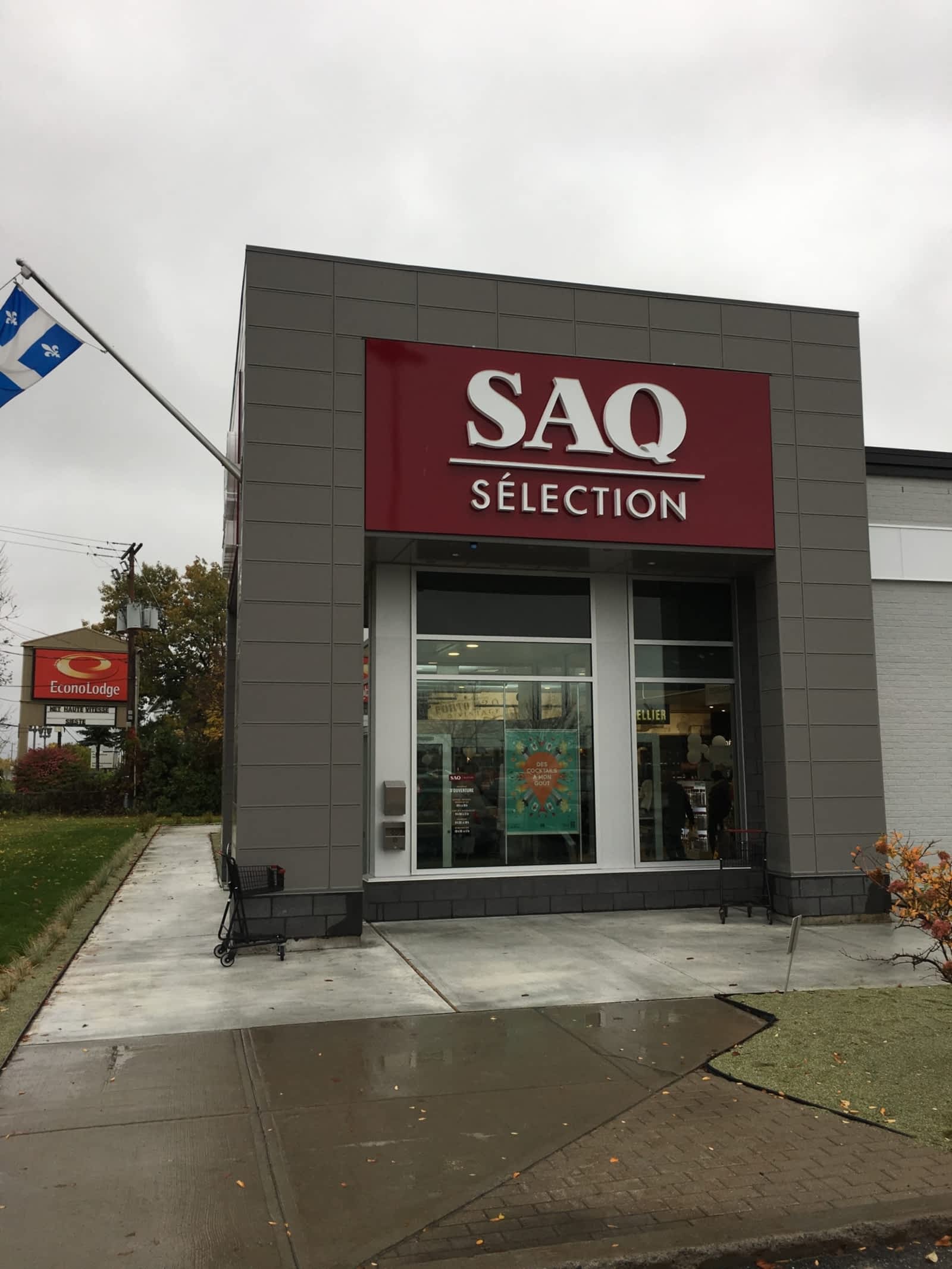 SAQ Sélection Horaire d'ouverture 8300, boul Taschereau, Brossard, QC