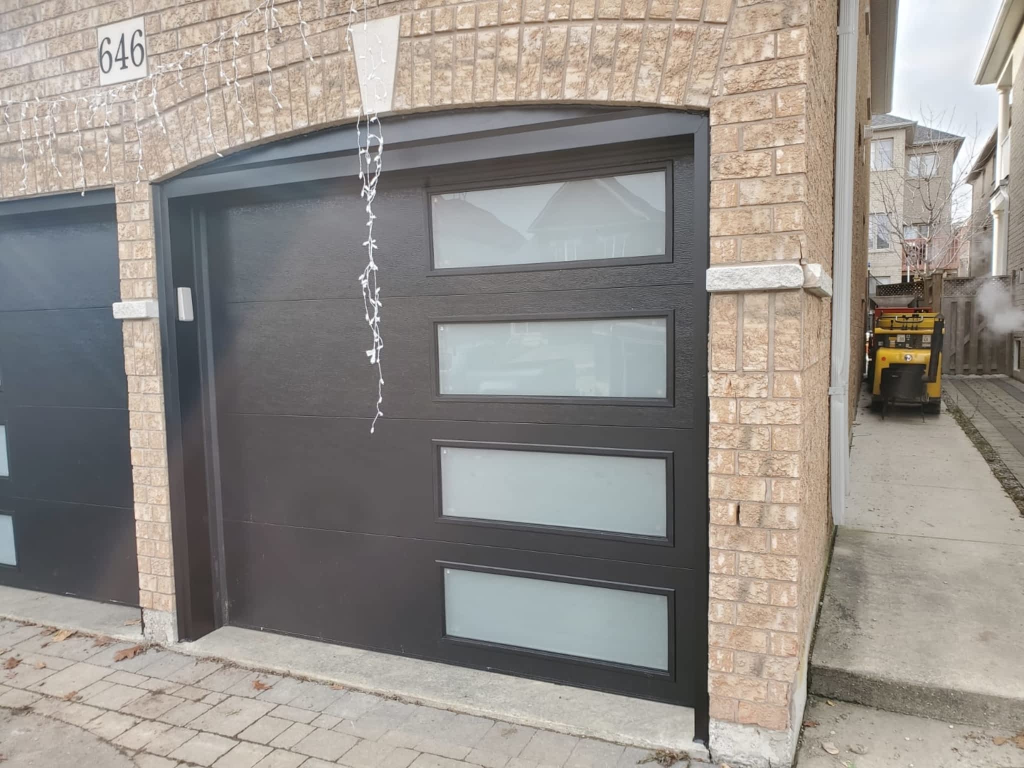 photo Motion Garage Doors