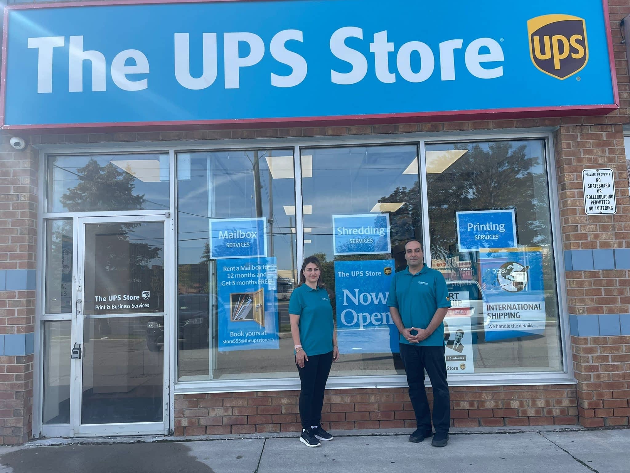 photo The UPS Store 555