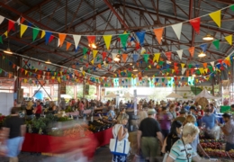 Discover the best farmers markets in Toronto