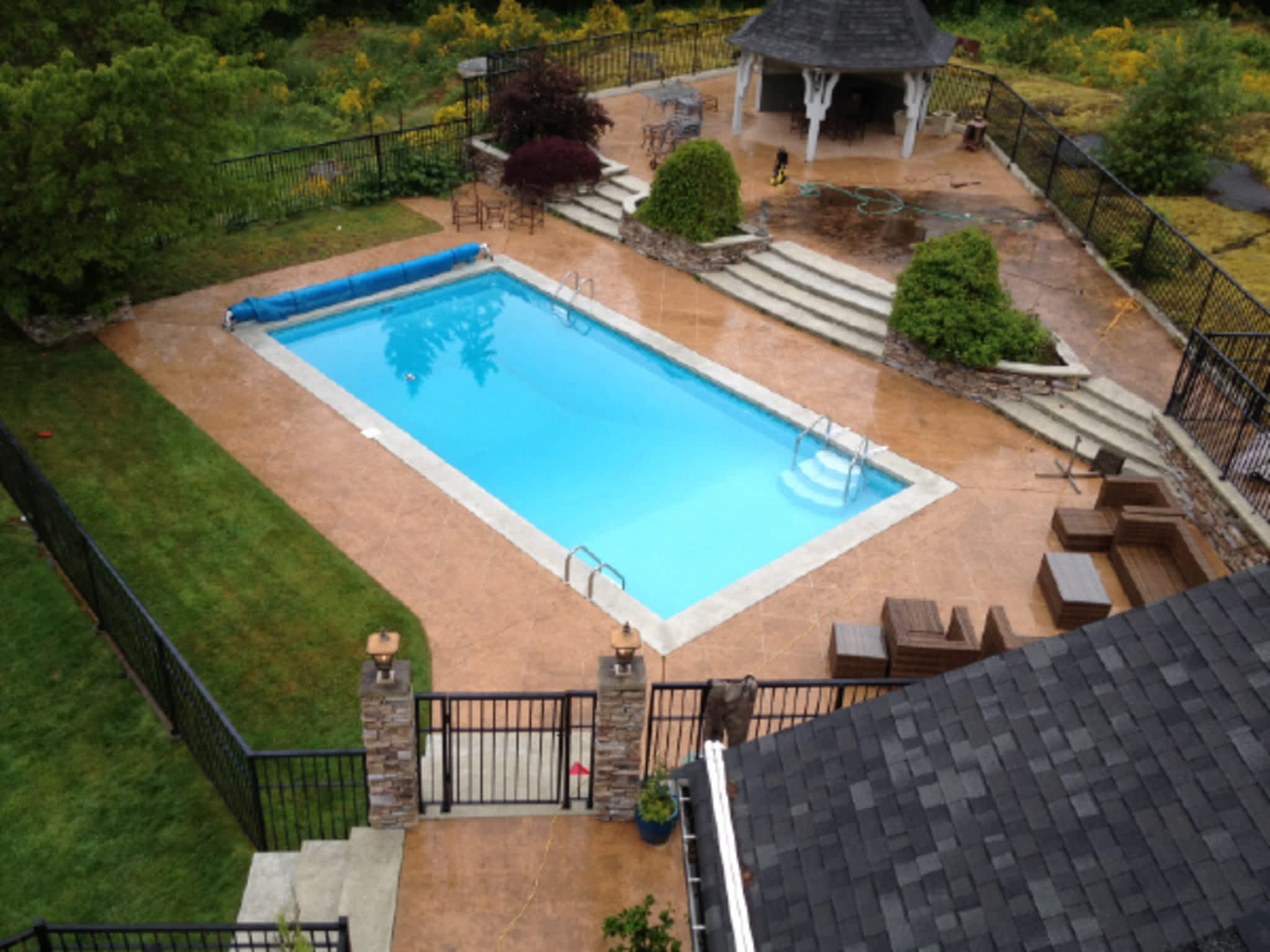 photo Valley Grove Contracting Pools & Spas