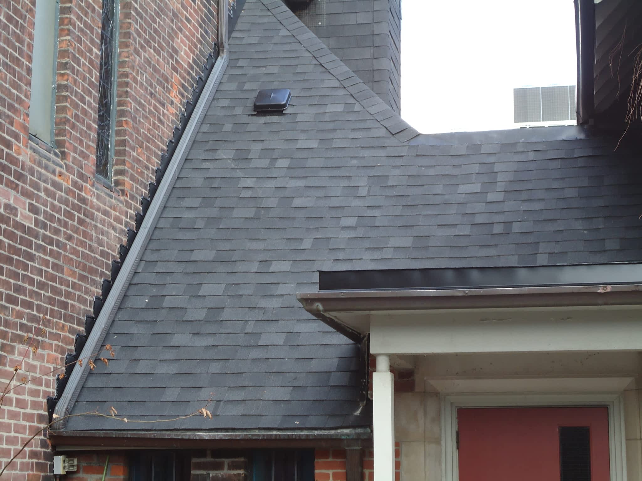 photo Downtown Roofing Repairs Inc