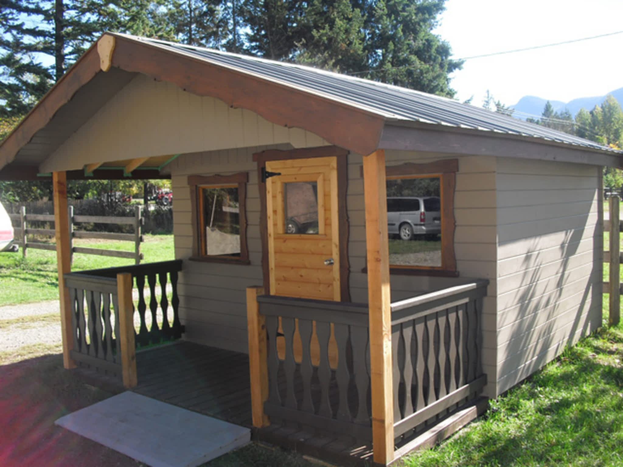 photo A & T Finishing Carpentry