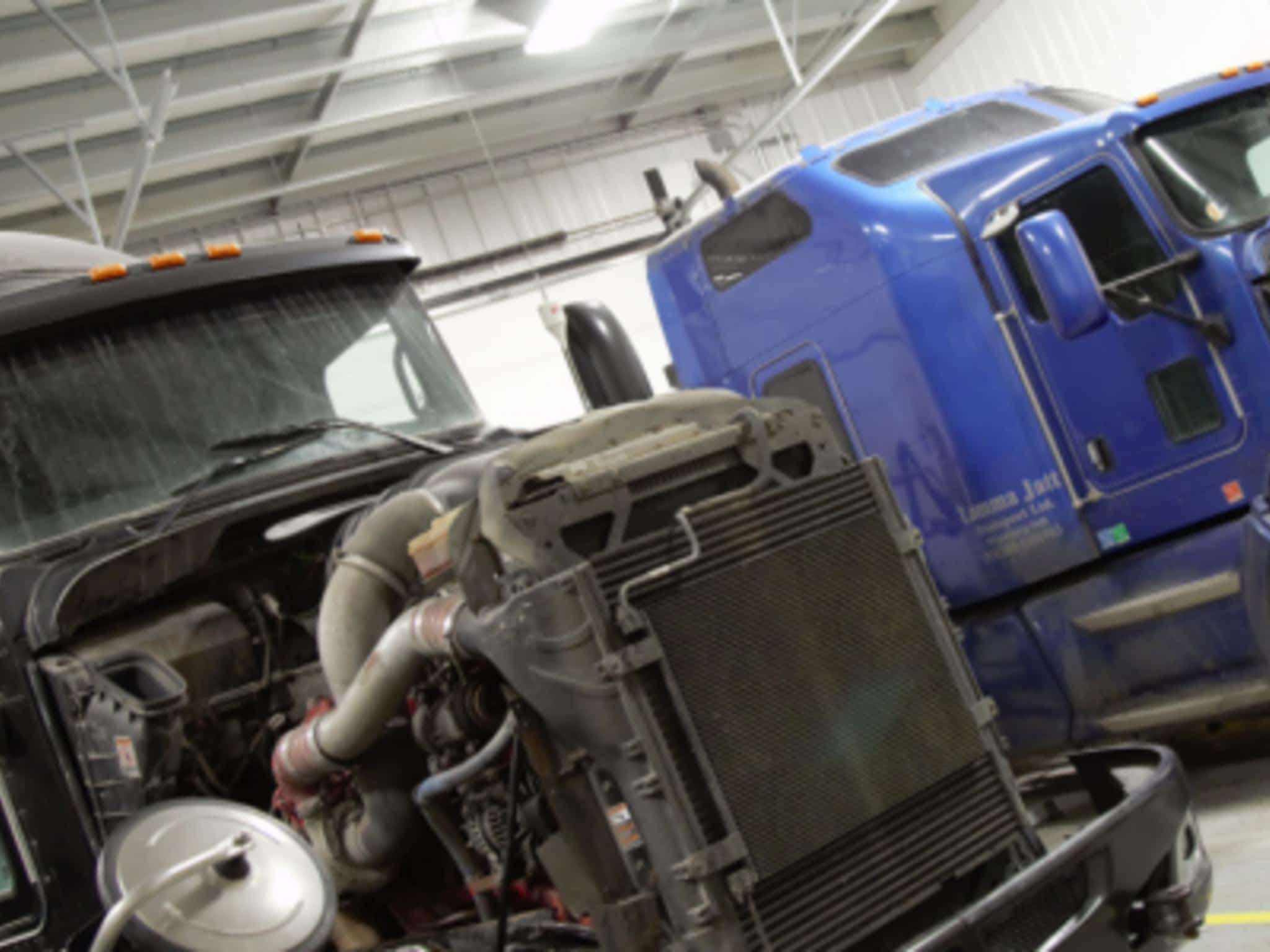 photo Advance Truck & Trailer Repair Ltd