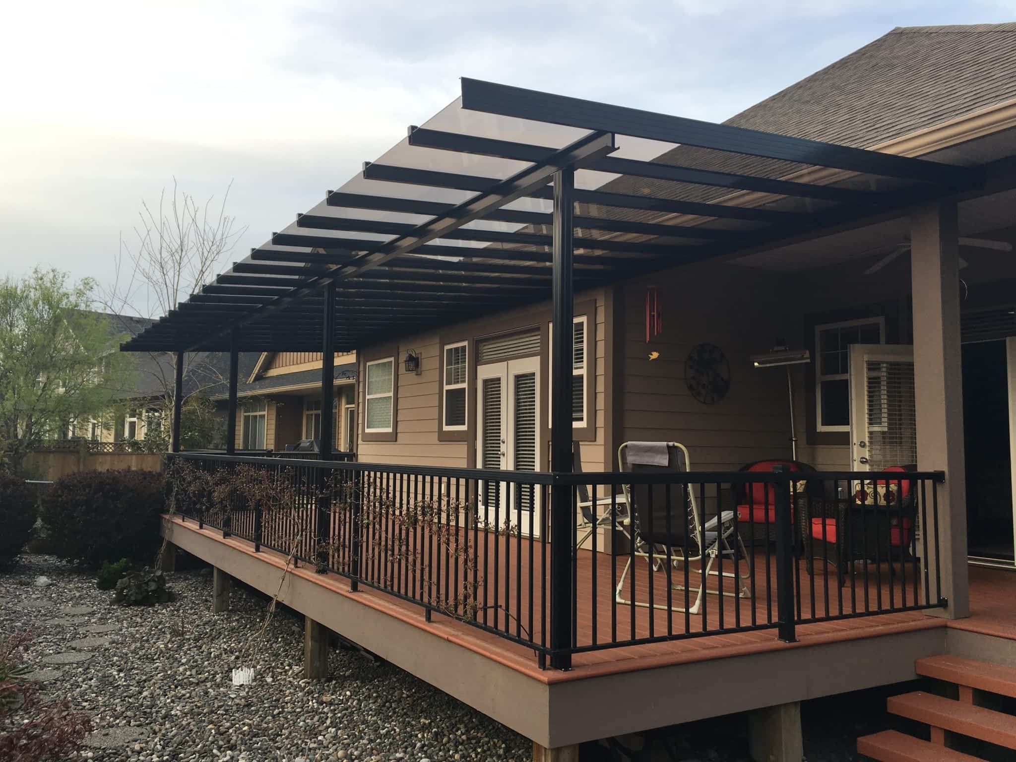 photo Eagle Vinyl Decking