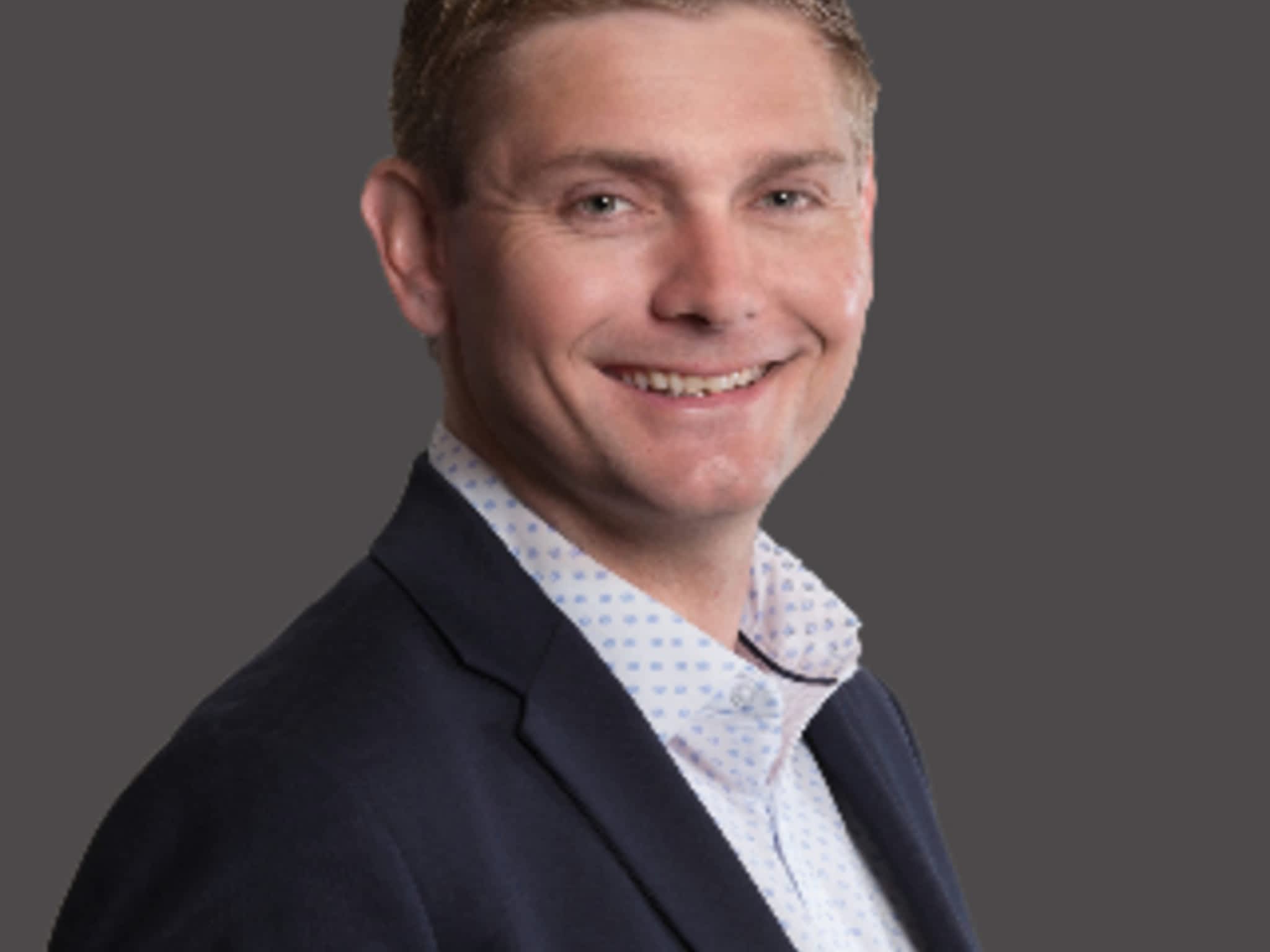 photo Henley & Straub LLP