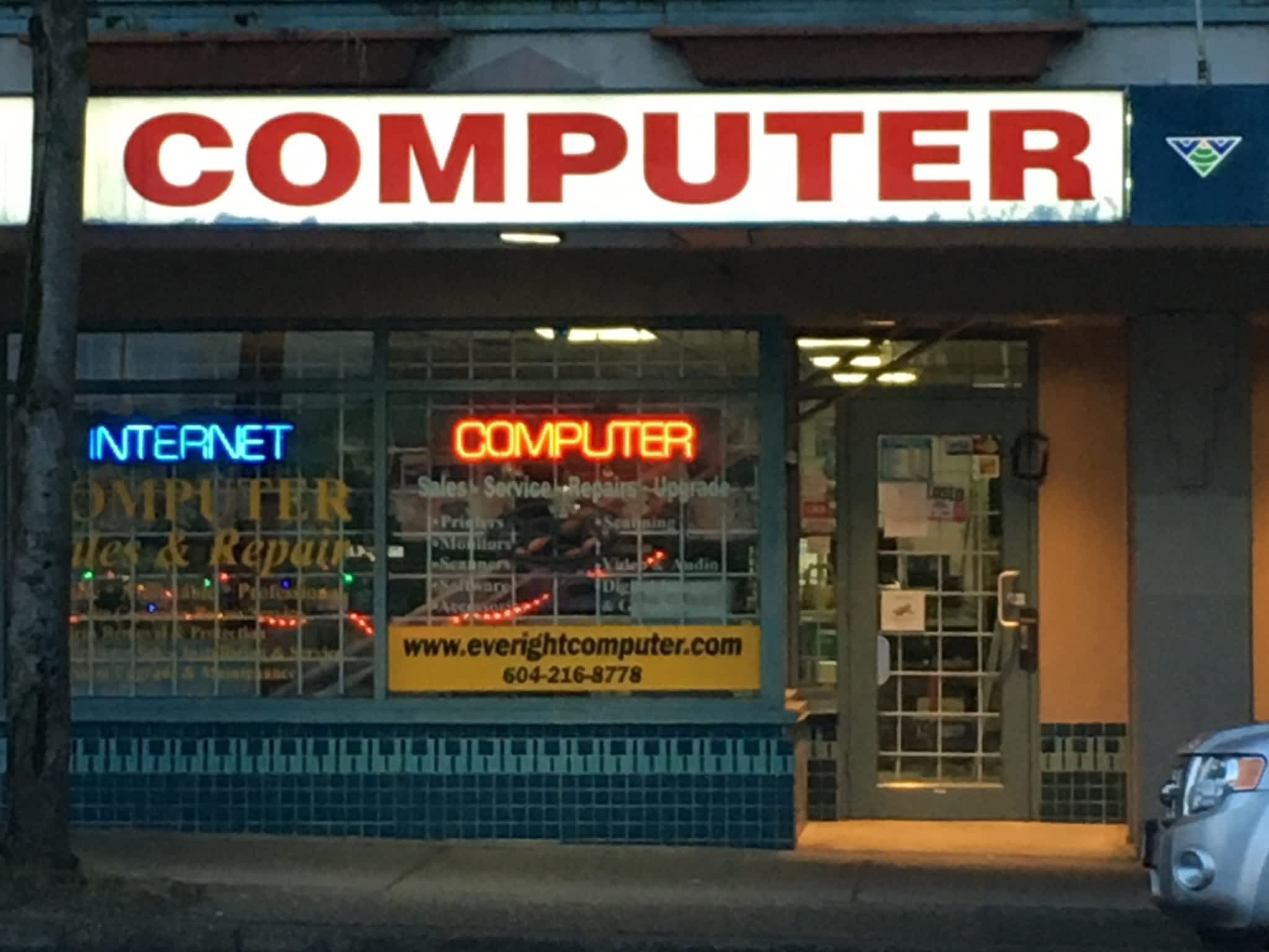 photo Everight Computer
