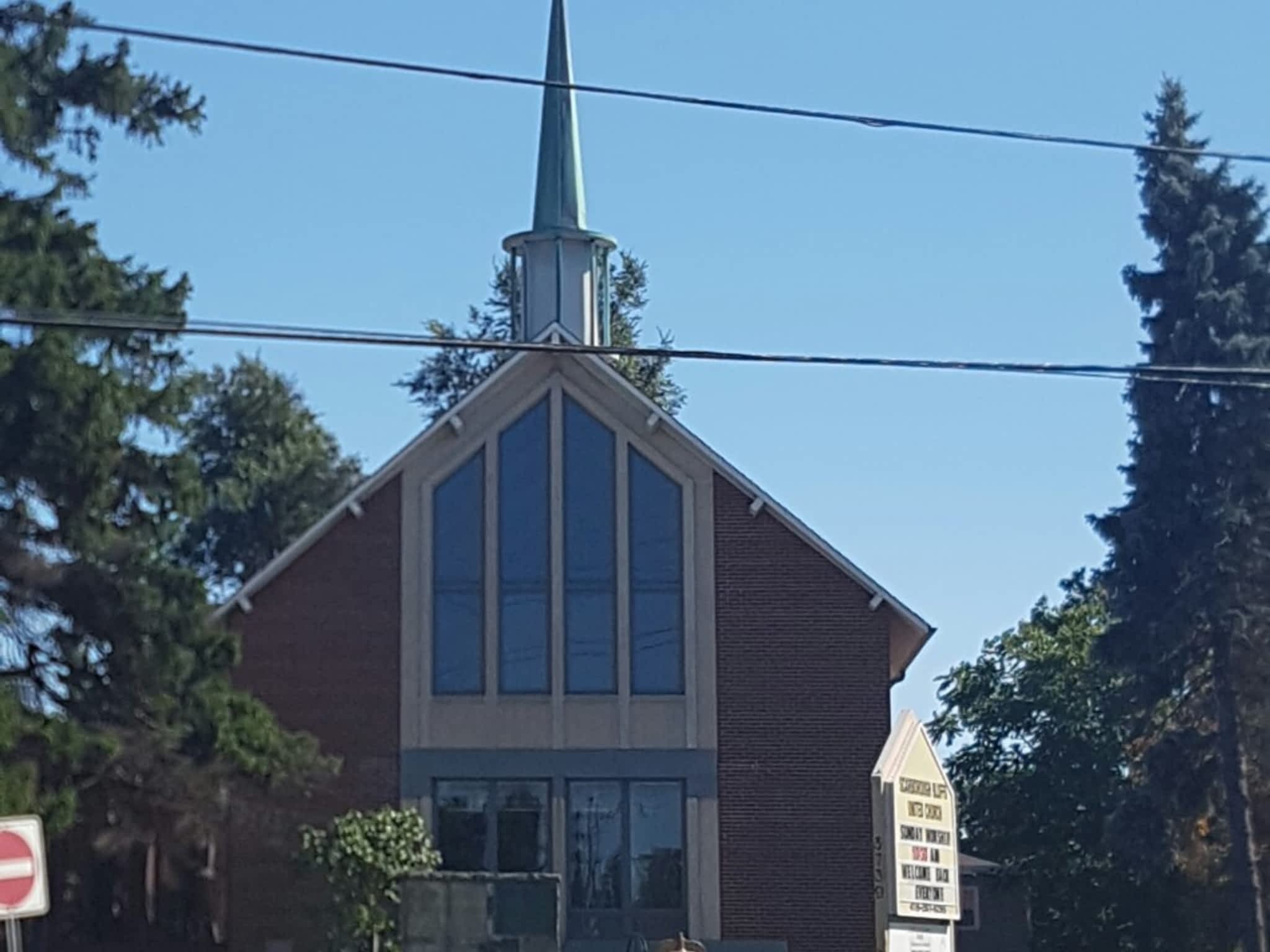 photo Scarborough Bluffs United Church