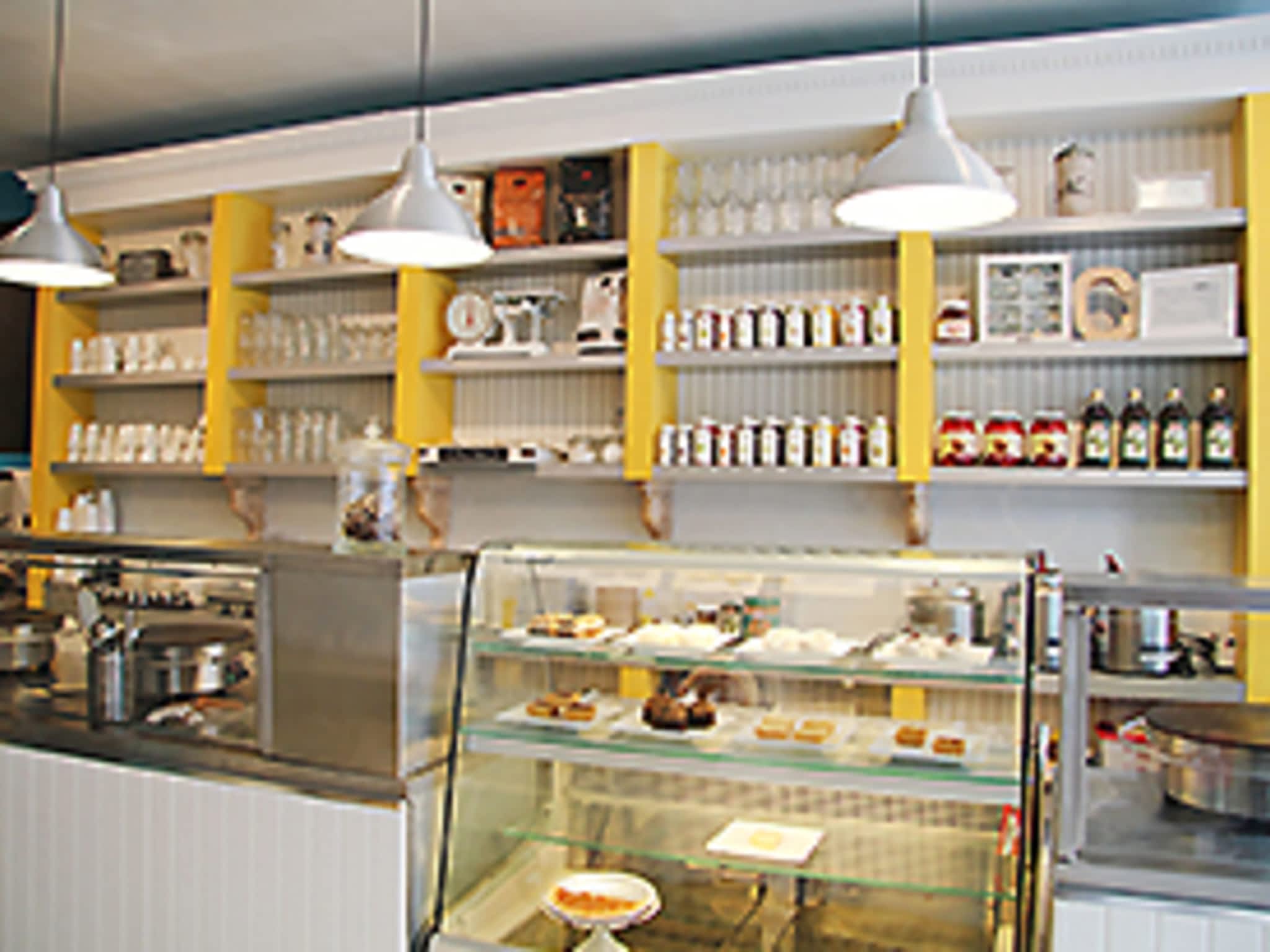 photo Social Bar Cafe & Desserts