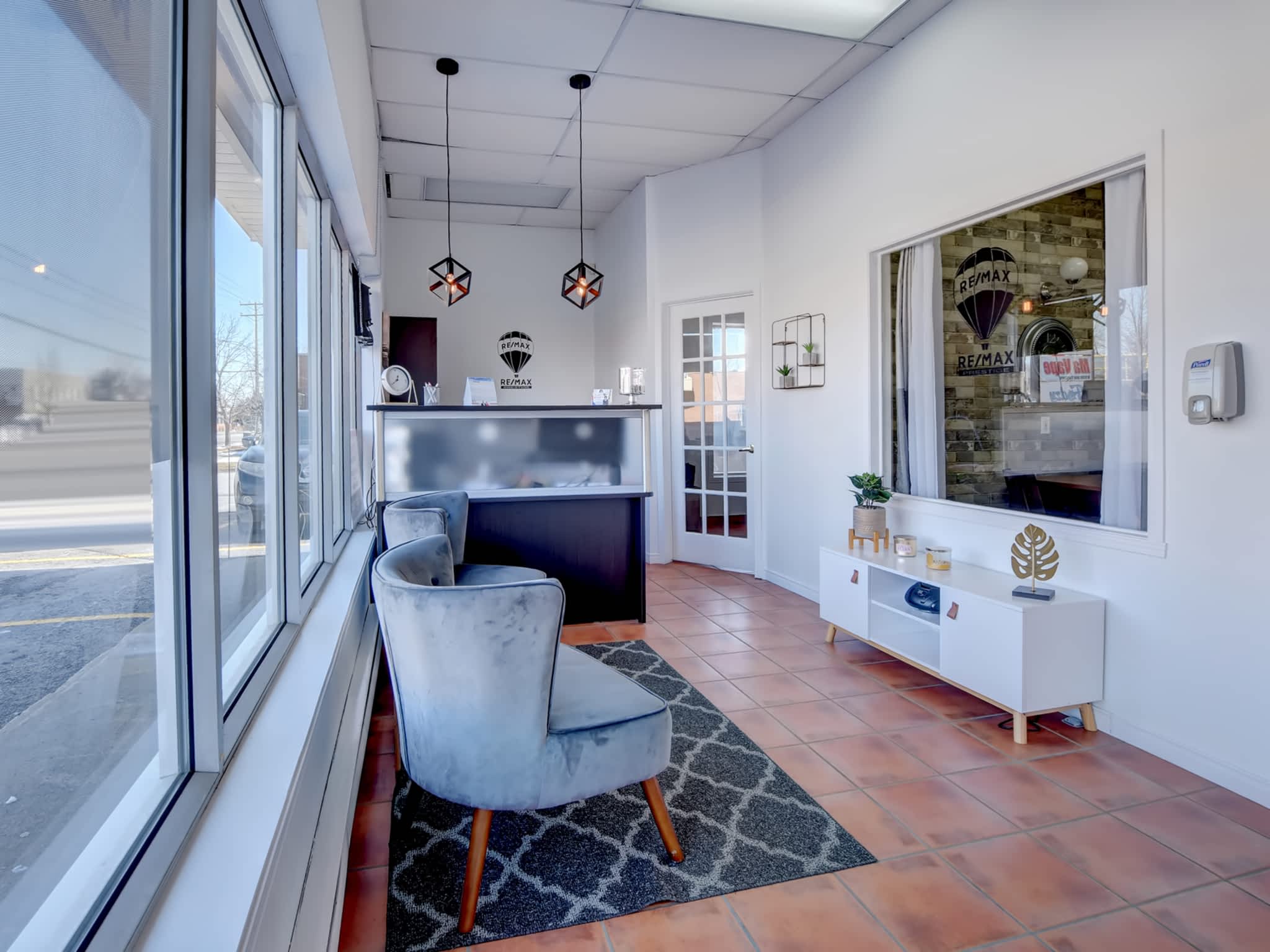 photo RE/MAX PRESTIGE