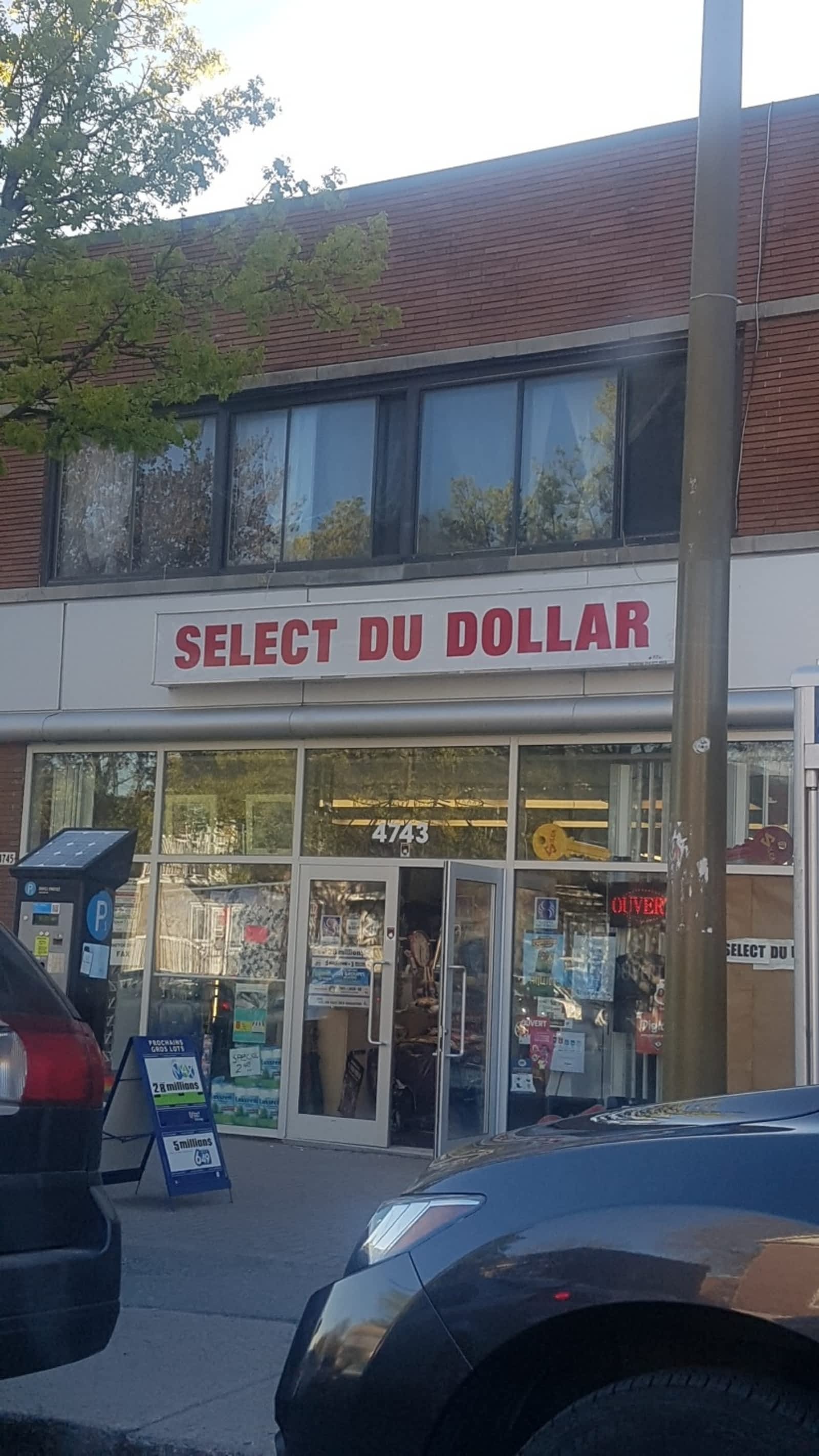 Select Du Dollar 4743, av Van Horne, Montréal, QC