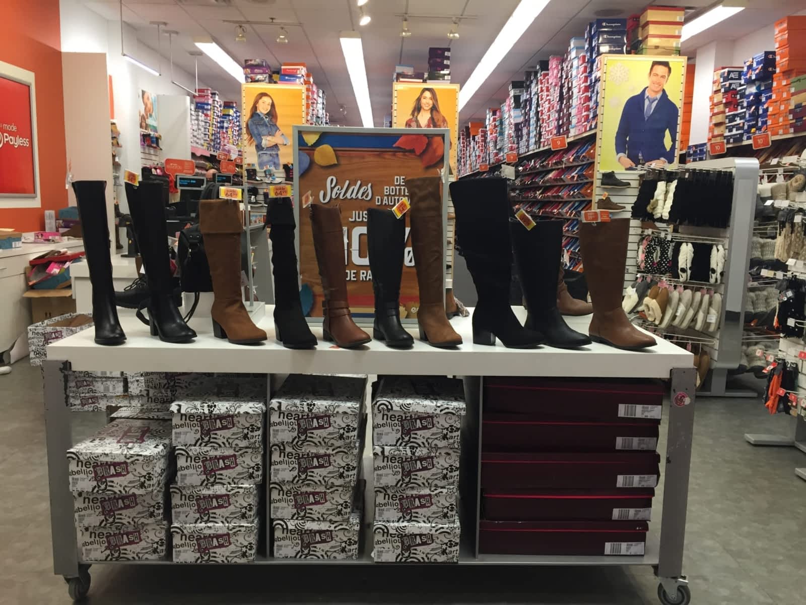 payless shoes fairview