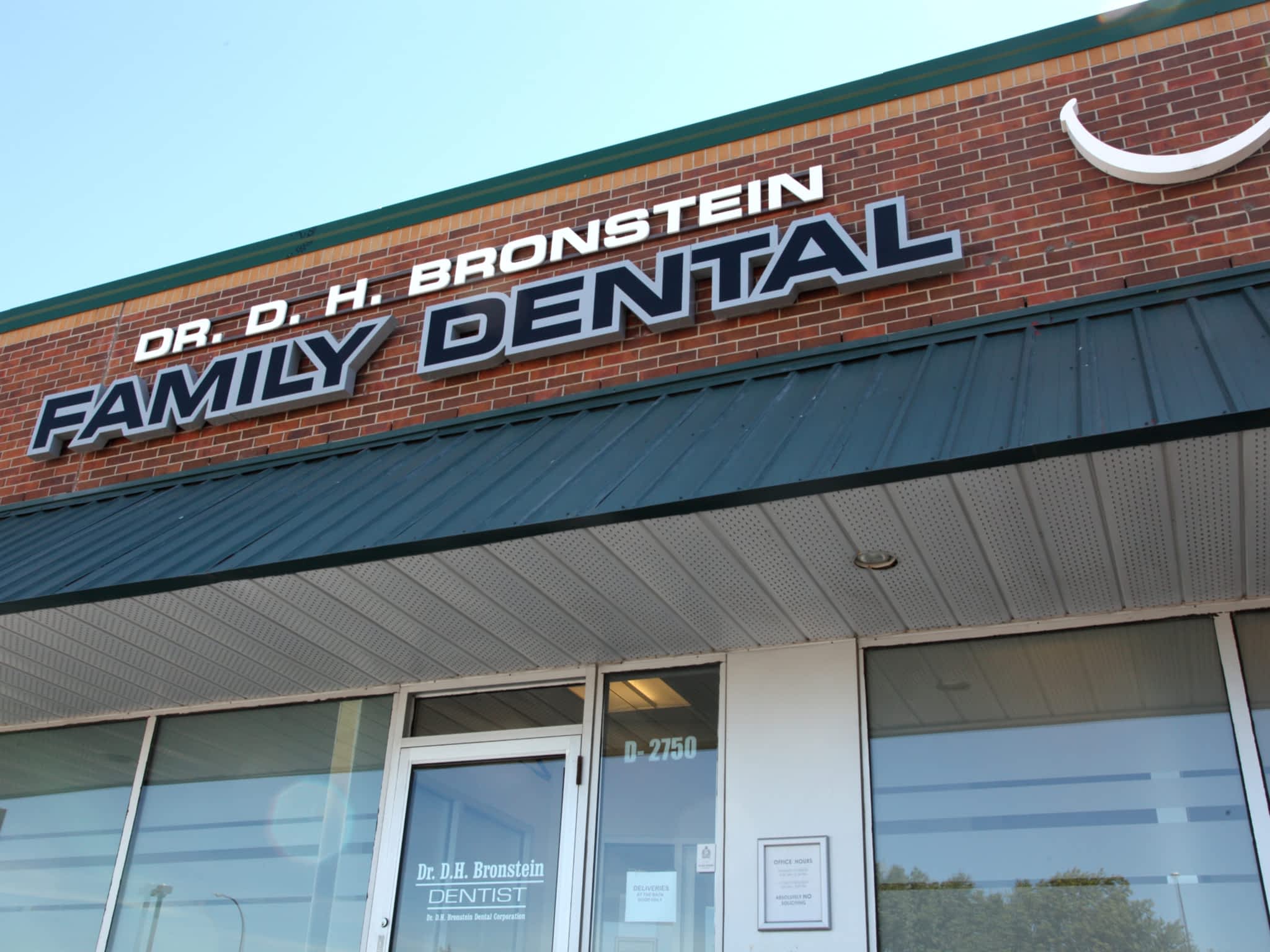 photo Bronstein Family Dental