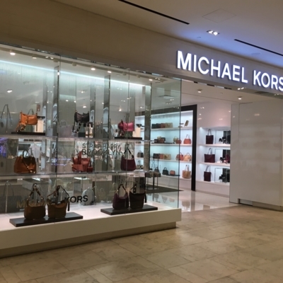 Michael Kors - Clothing Manufacturers & Wholesalers