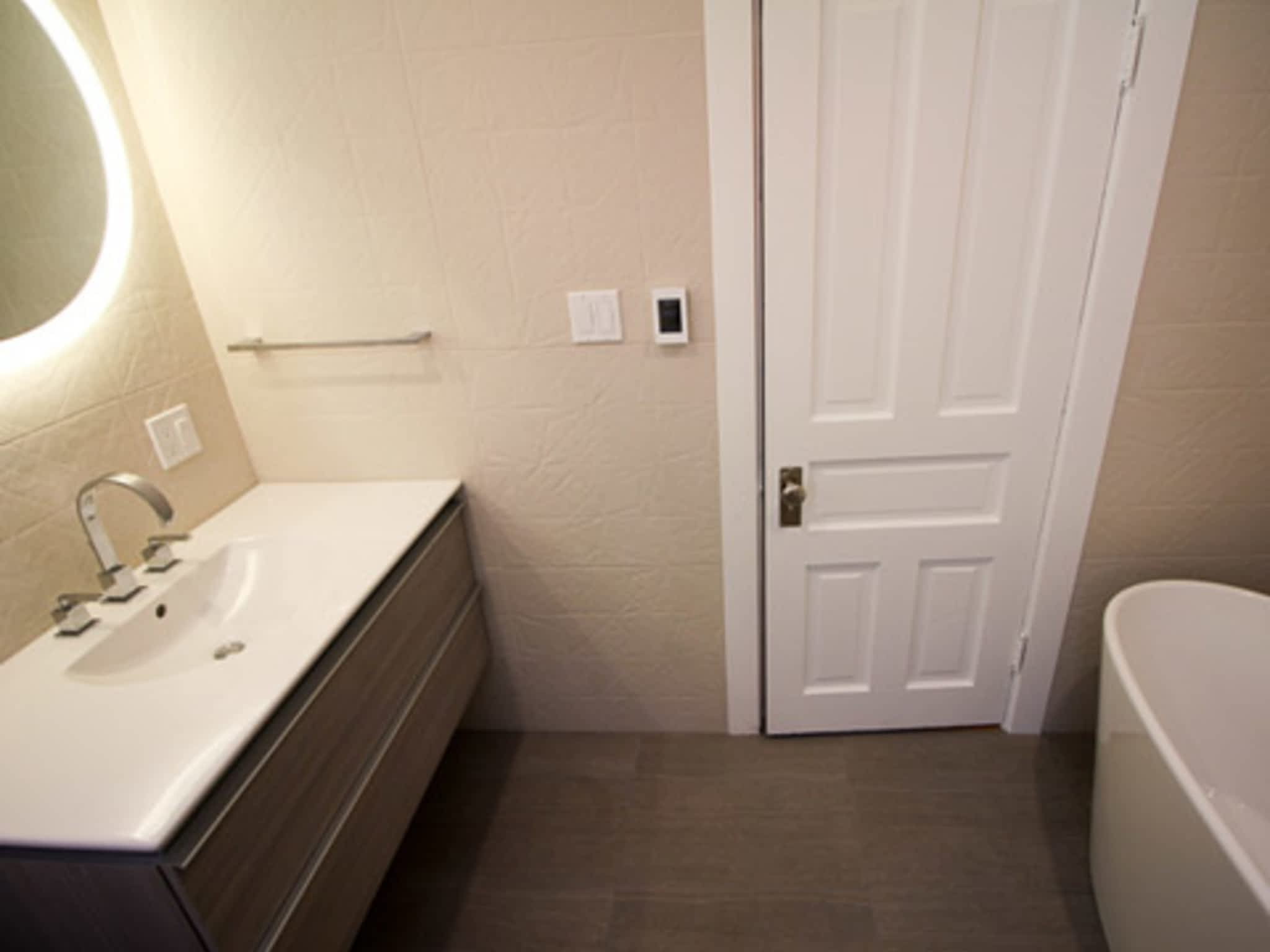 photo Complete Bathrooms Reno