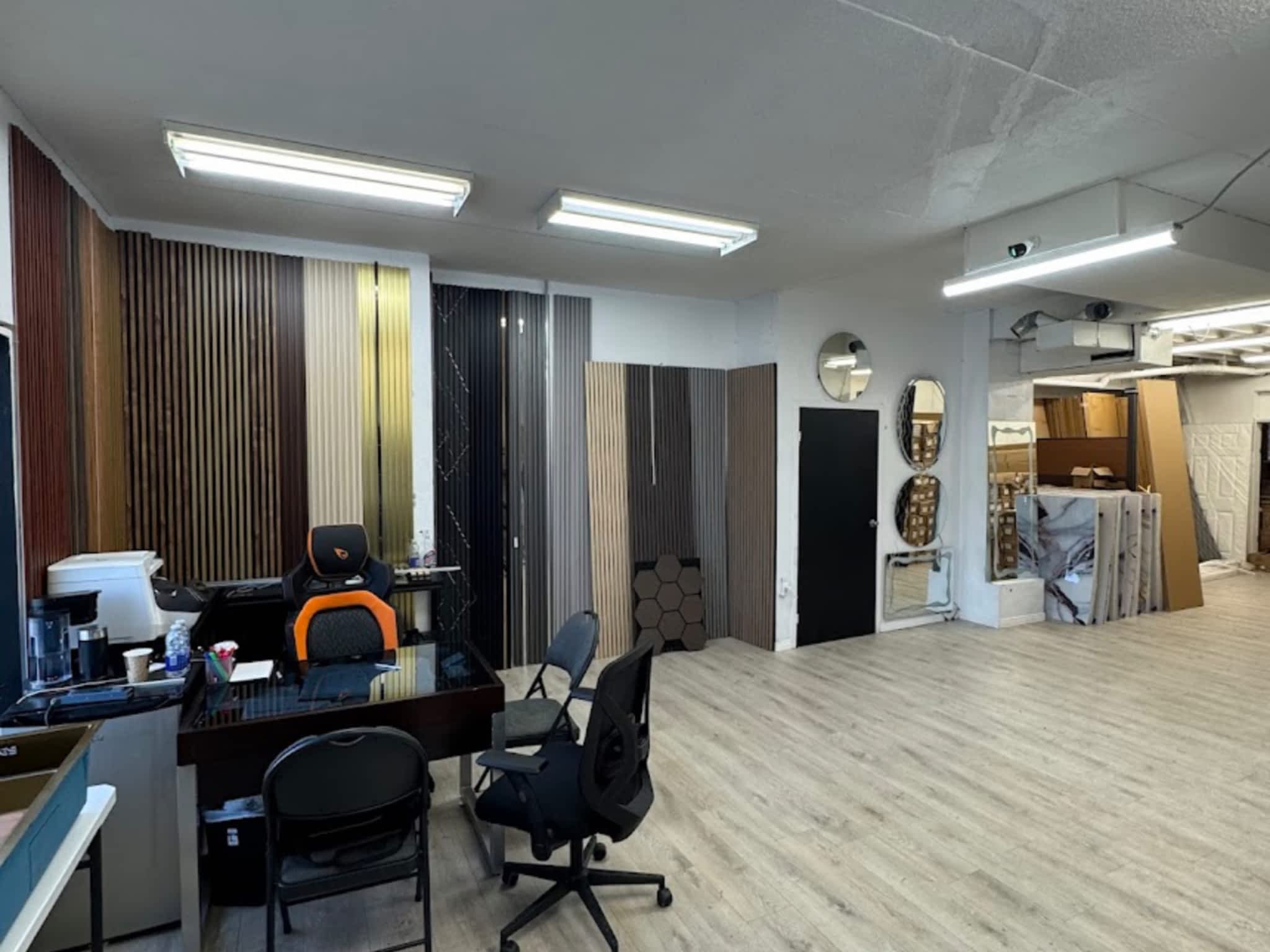 photo Upscale Interiors