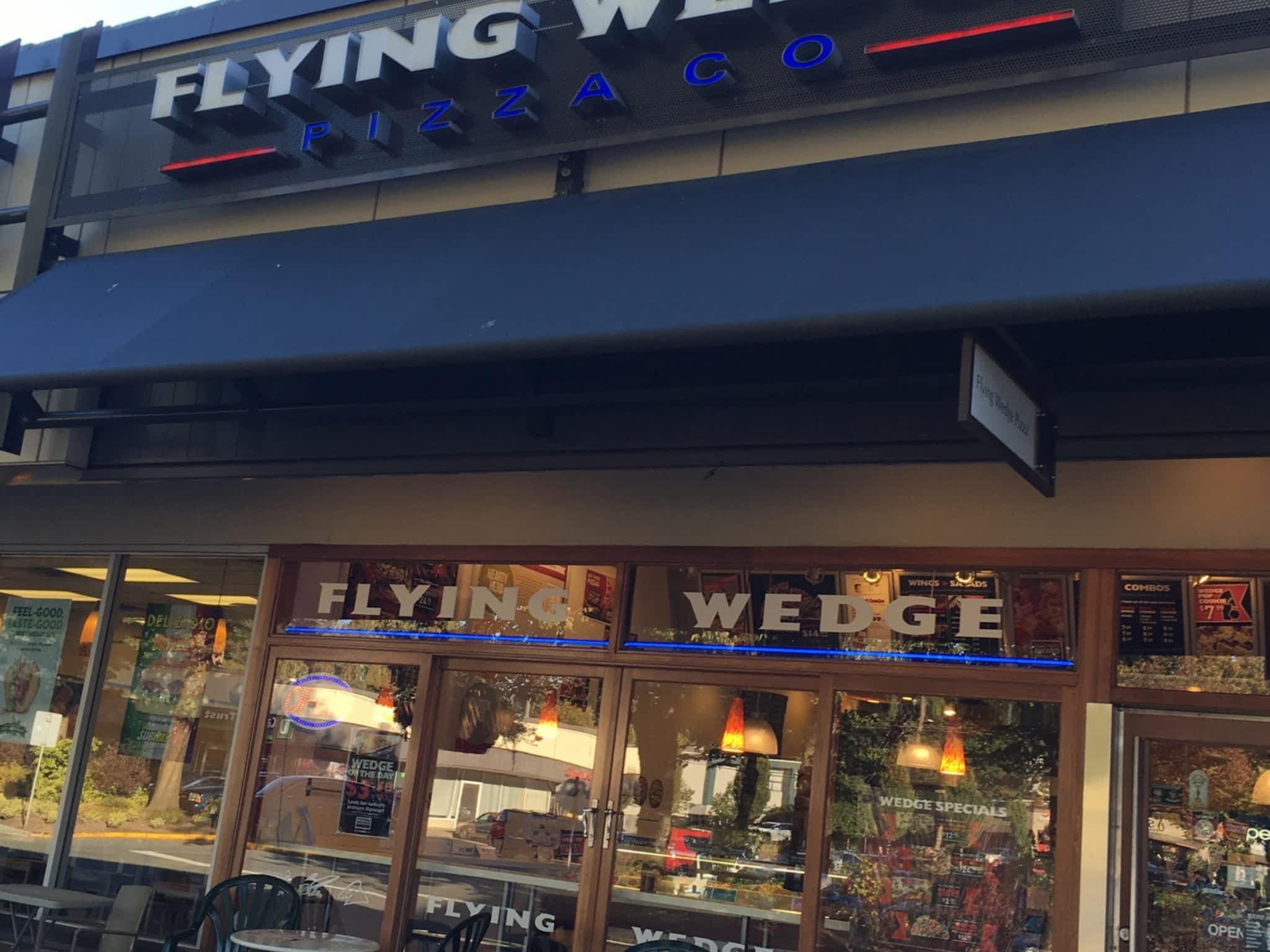 photo Flying Wedge Pizza
