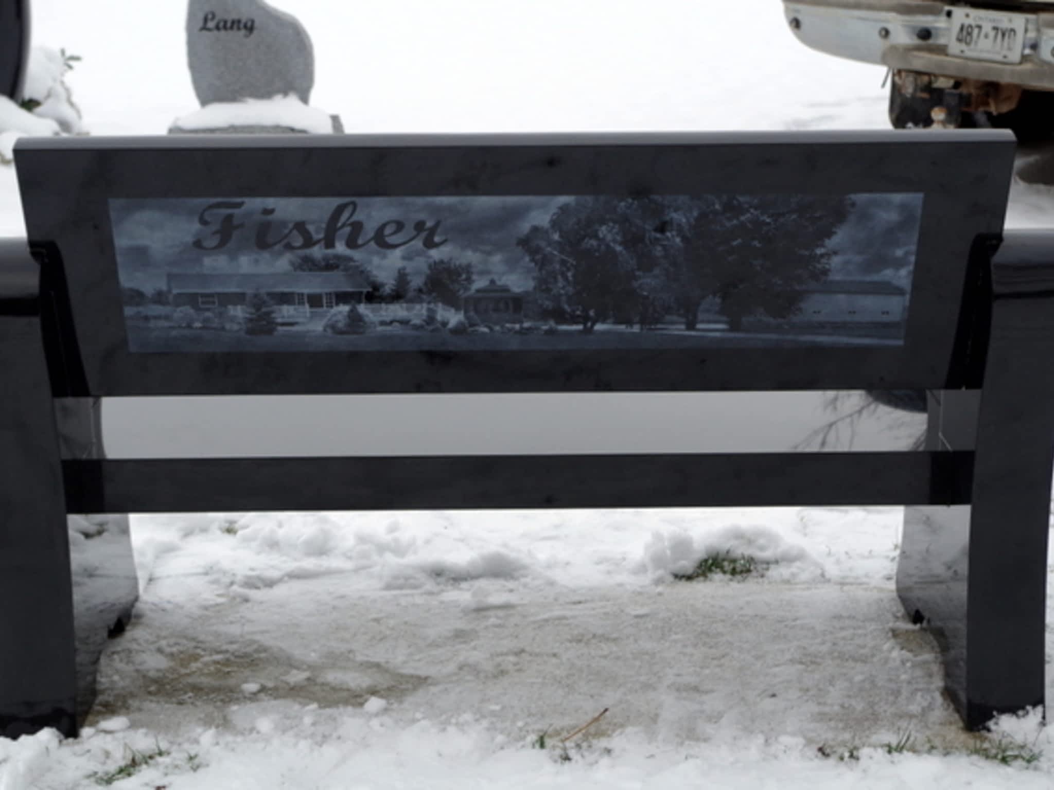 photo Wingham Memorials