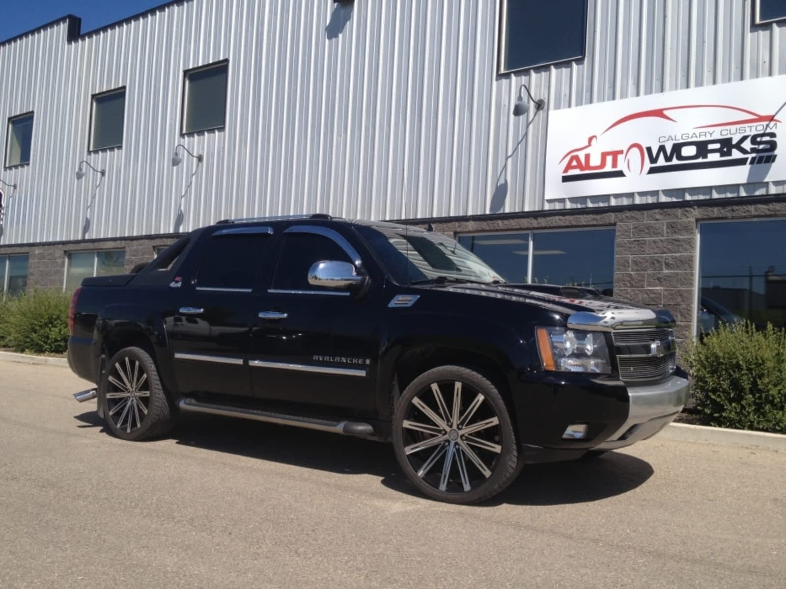 calgary custom auto works ltd opening hours 34 5610 46 st se rdr auto works