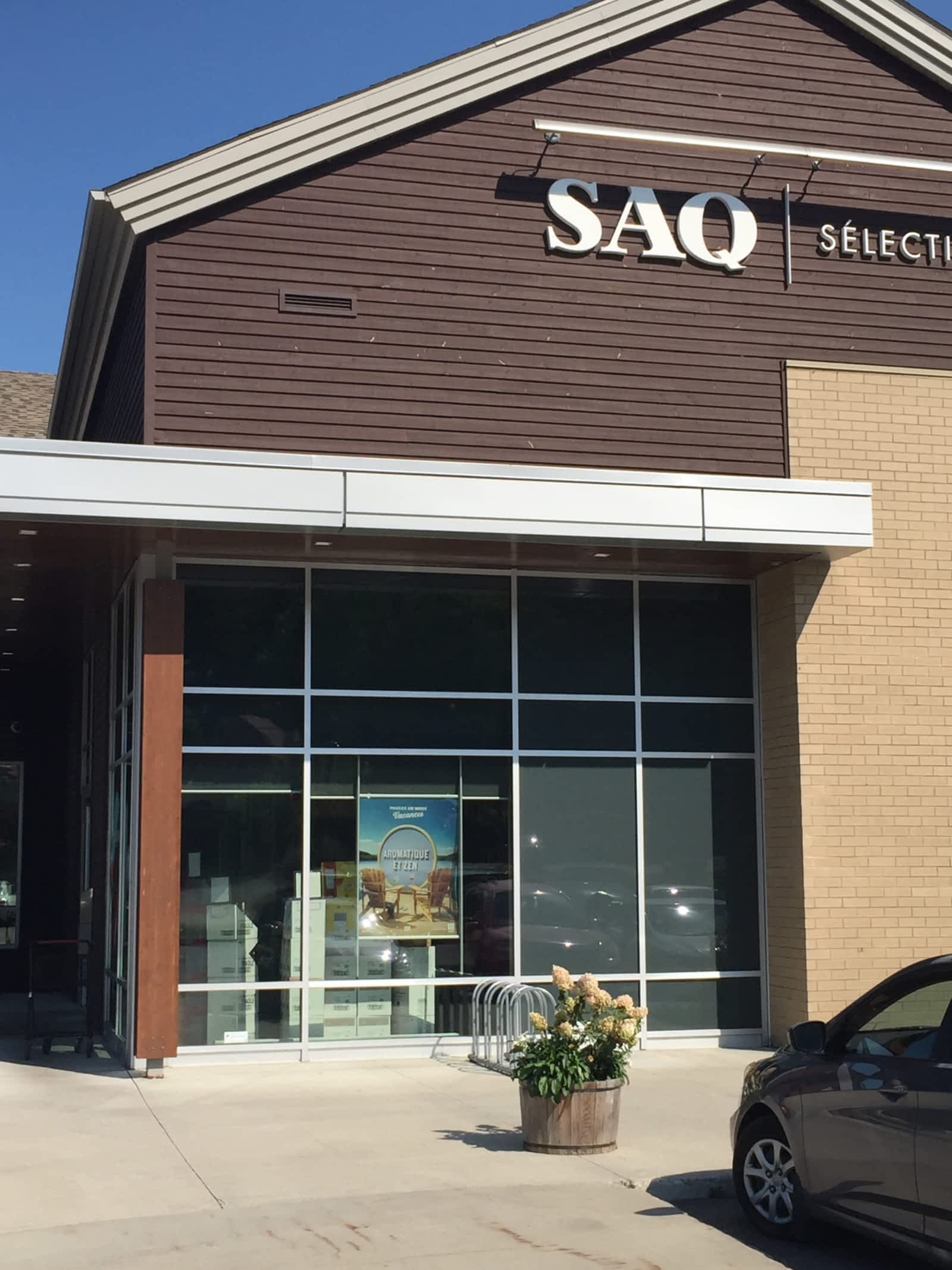 SAQ Sélection Horaire d'ouverture 423, boul. de SainteAdèle