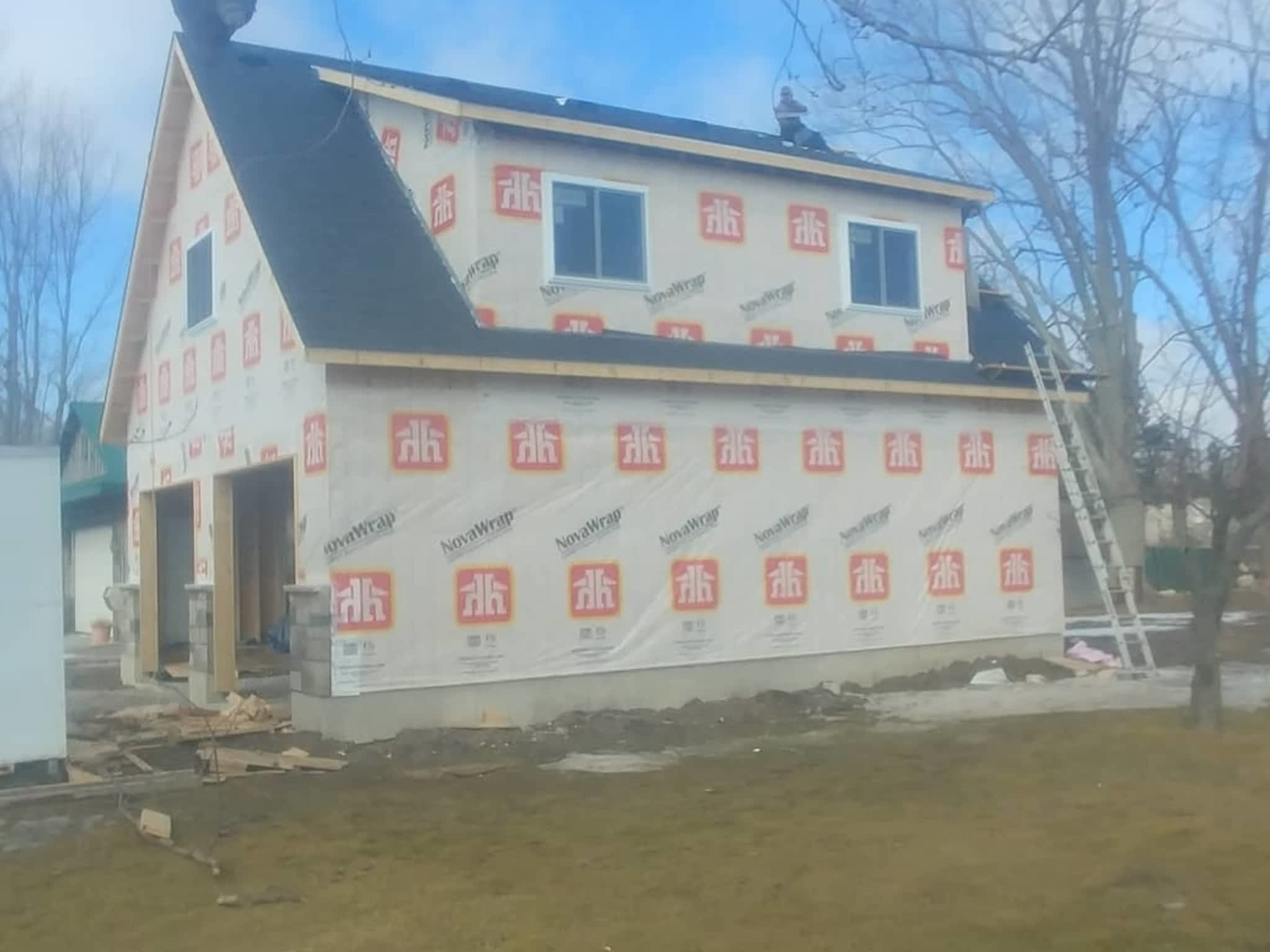 photo Pro.Found Roofing