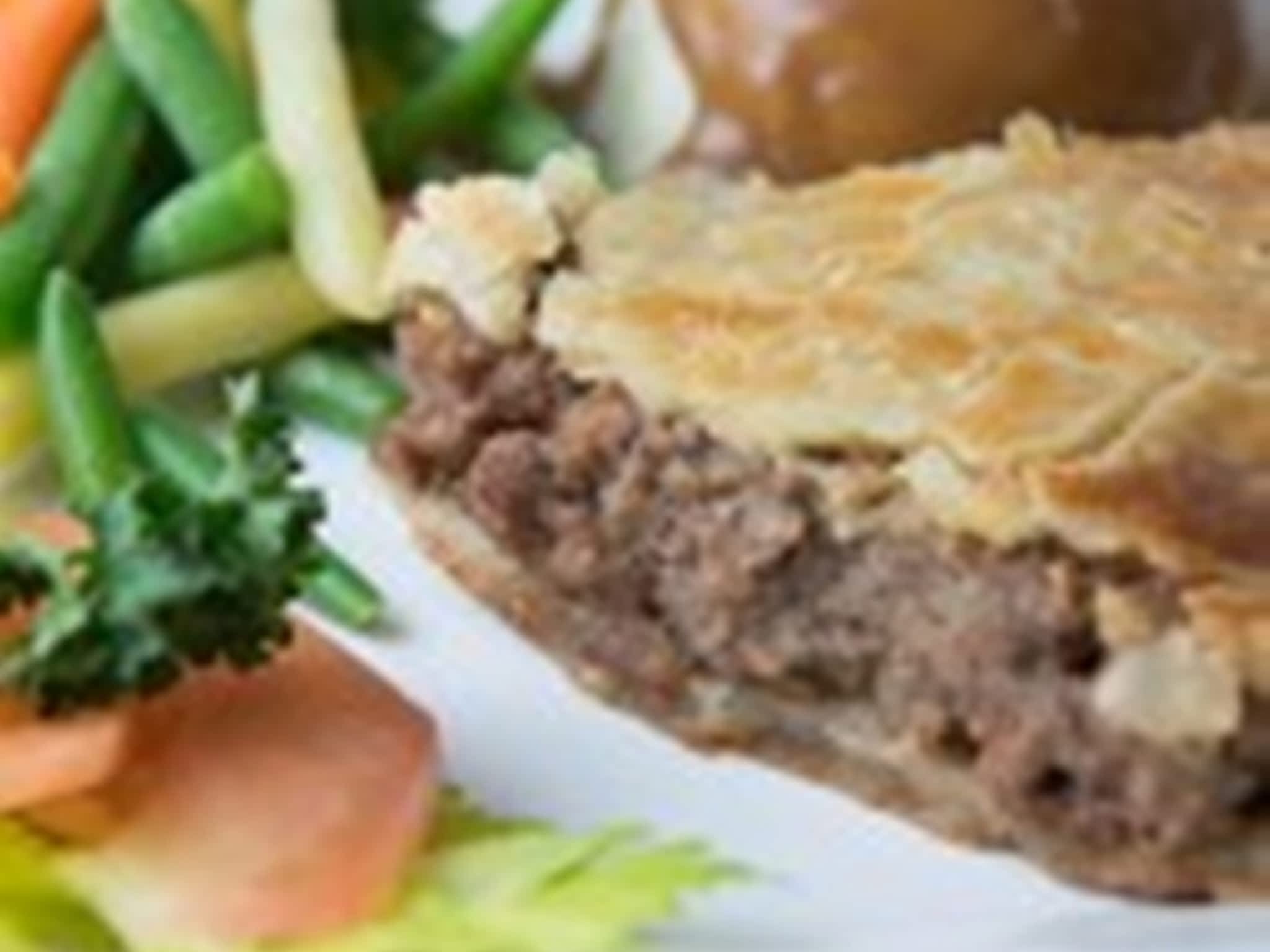 photo Mae's Elite Foods & Catering Inc