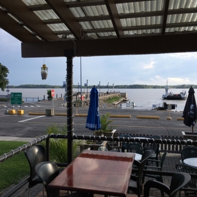 Resto De La Traverse - Restaurants