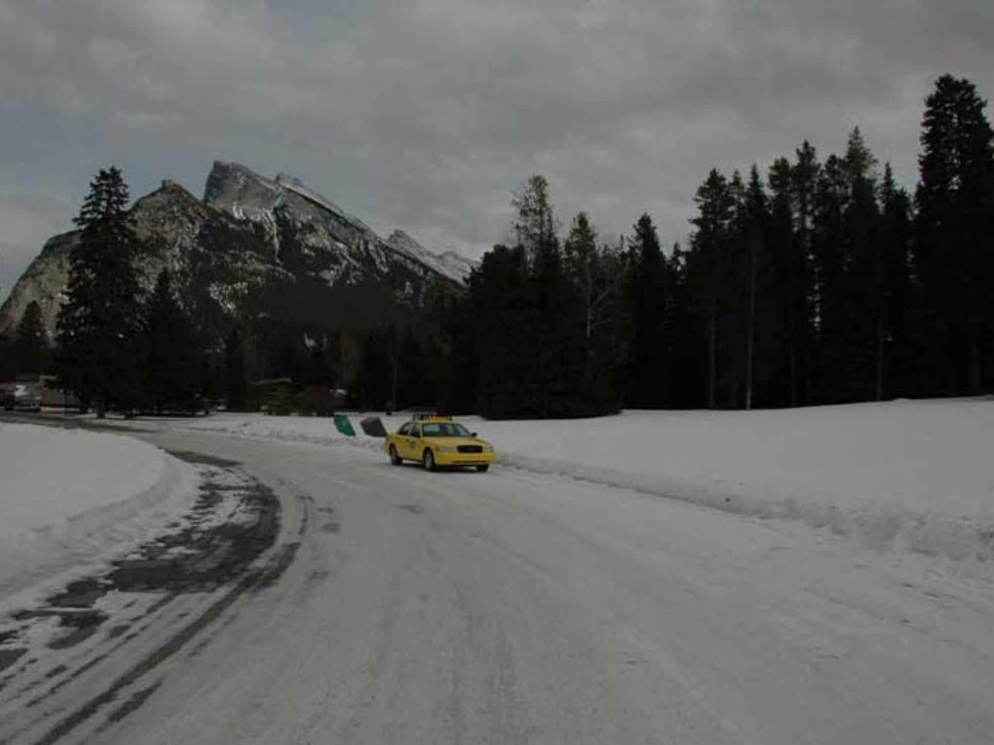 photo Banff Taxi