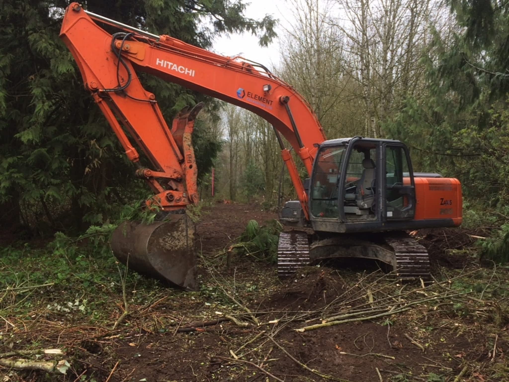 photo Element Excavating Ltd