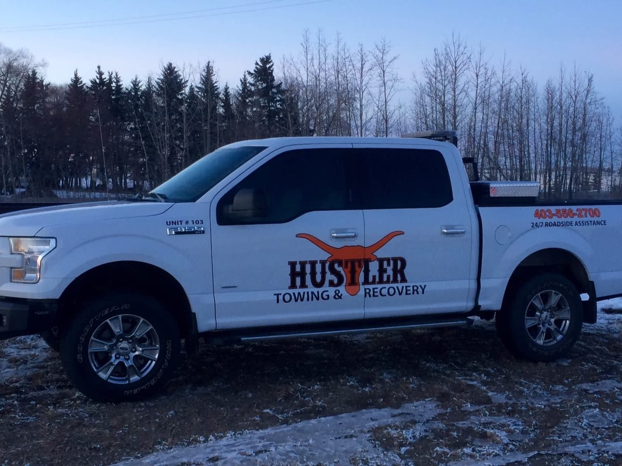 photo Hustler Towing & Transport