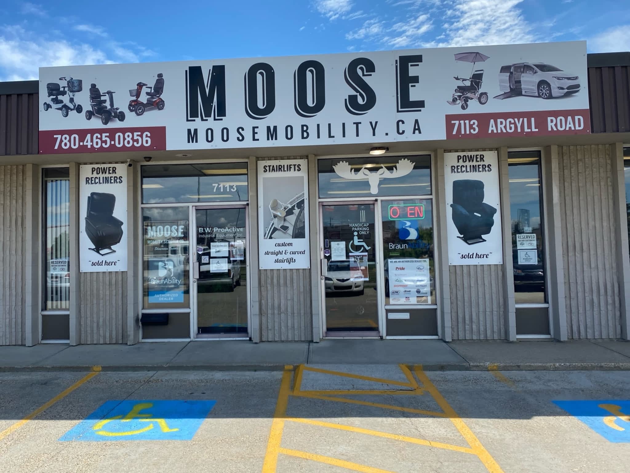 photo Moose Mobility Scooter Corp