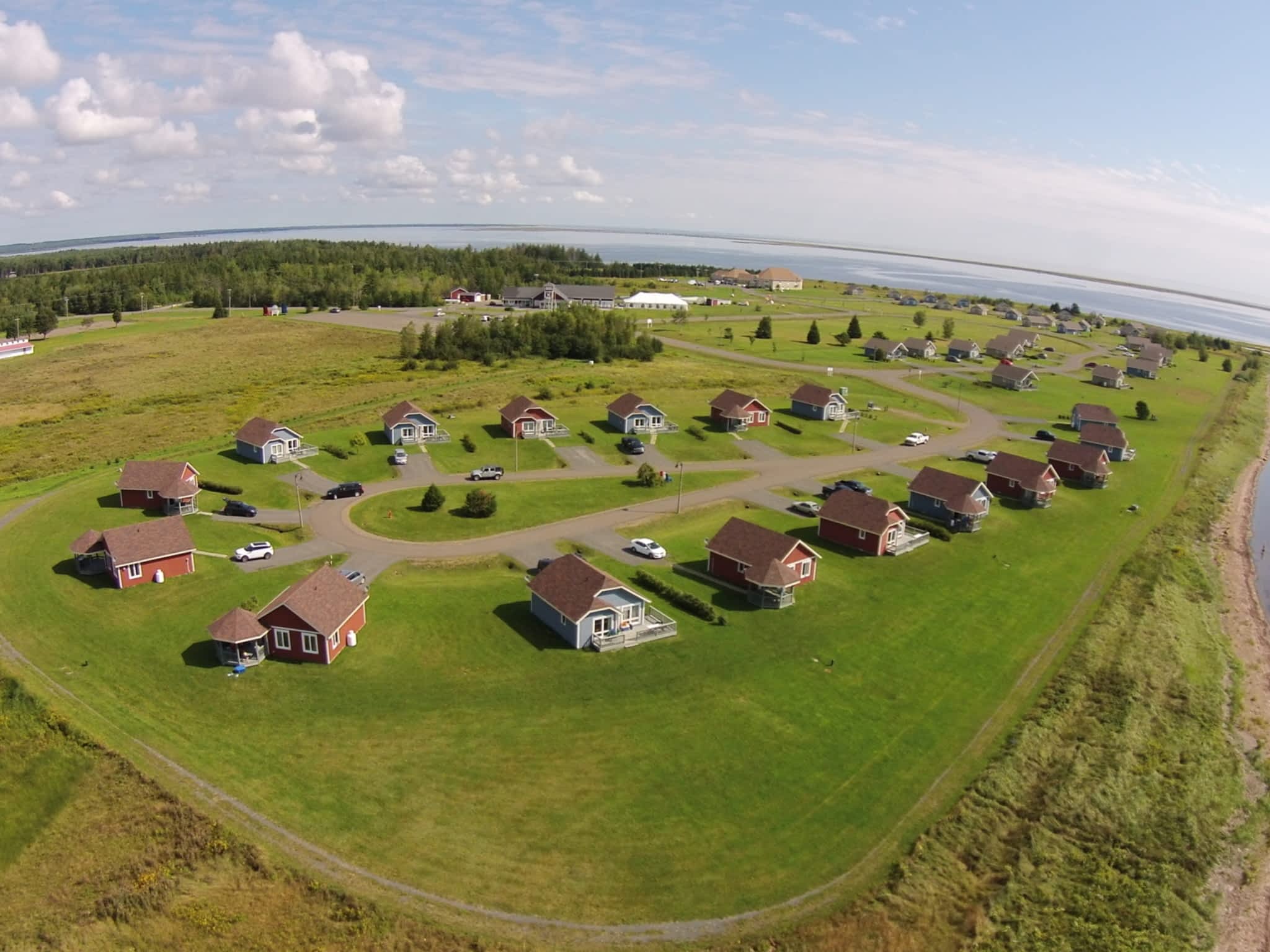 Chalet et Centre de Congrès TracadieSheila TracadieSheila, NB 100