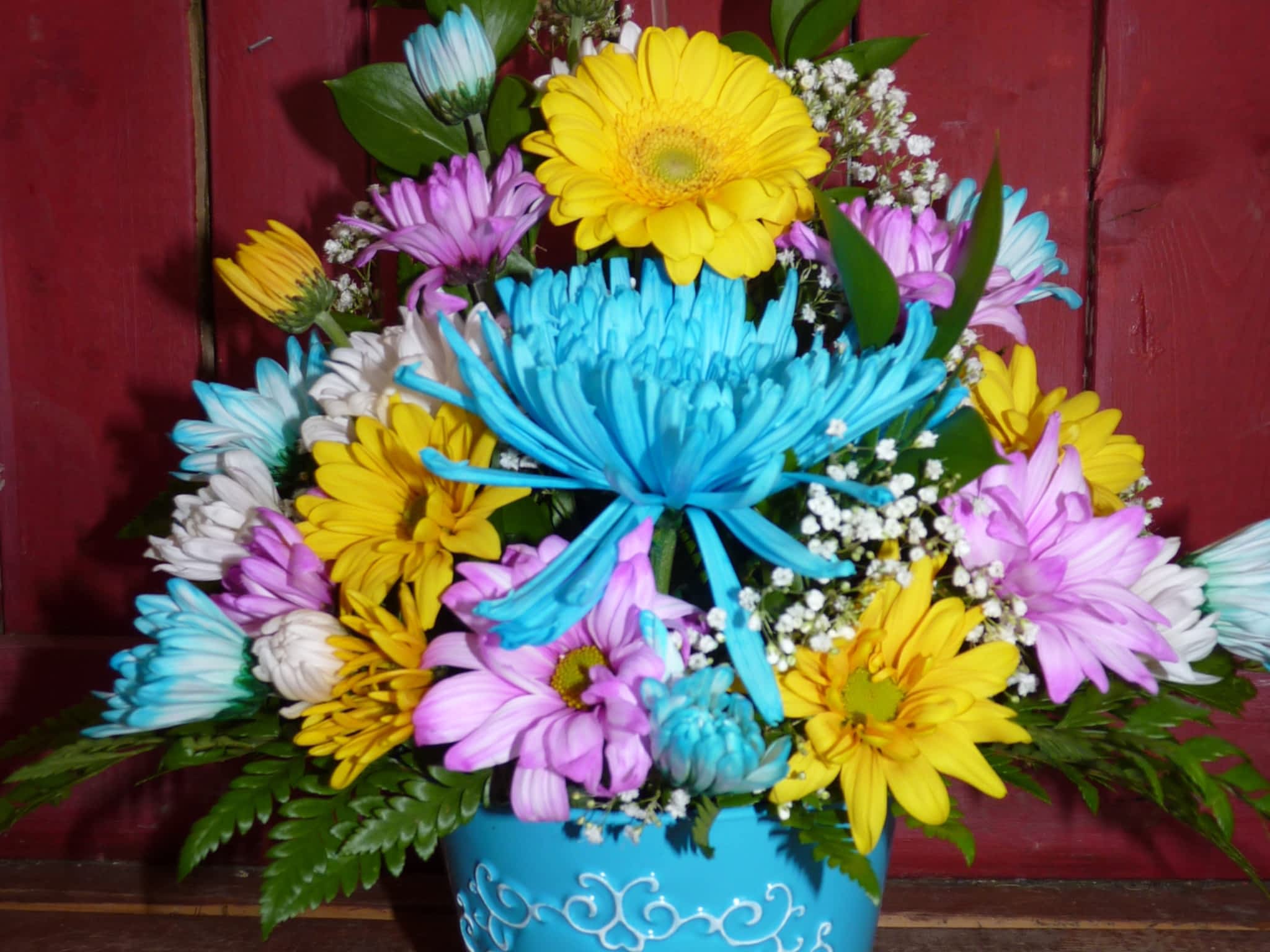 photo Trailer Treasures - Flowers & Gifts