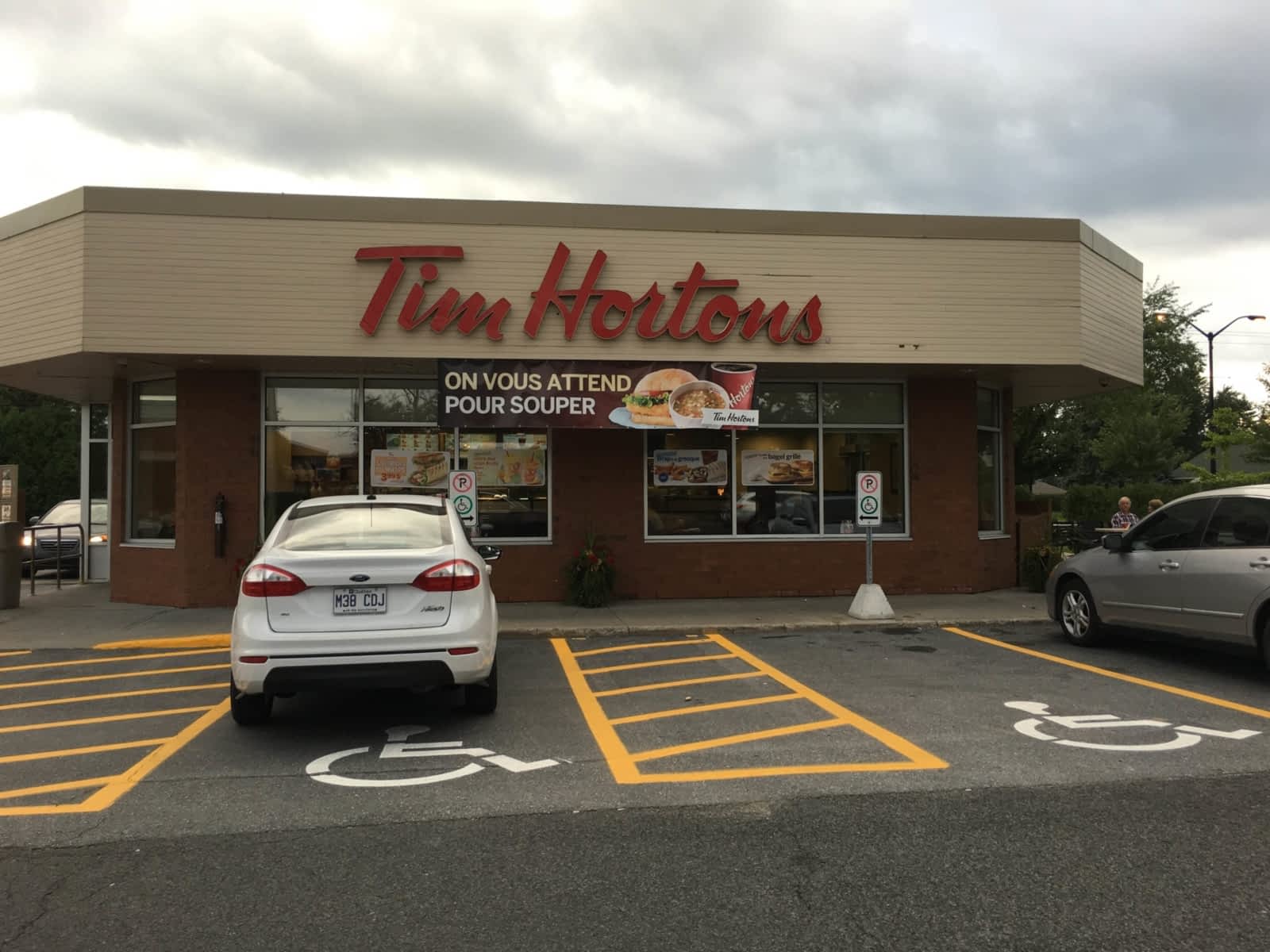 Tim Hortons Opening Hours 1275 Rue Roberval St Bruno QC   Tim Hortons Storefront 1 