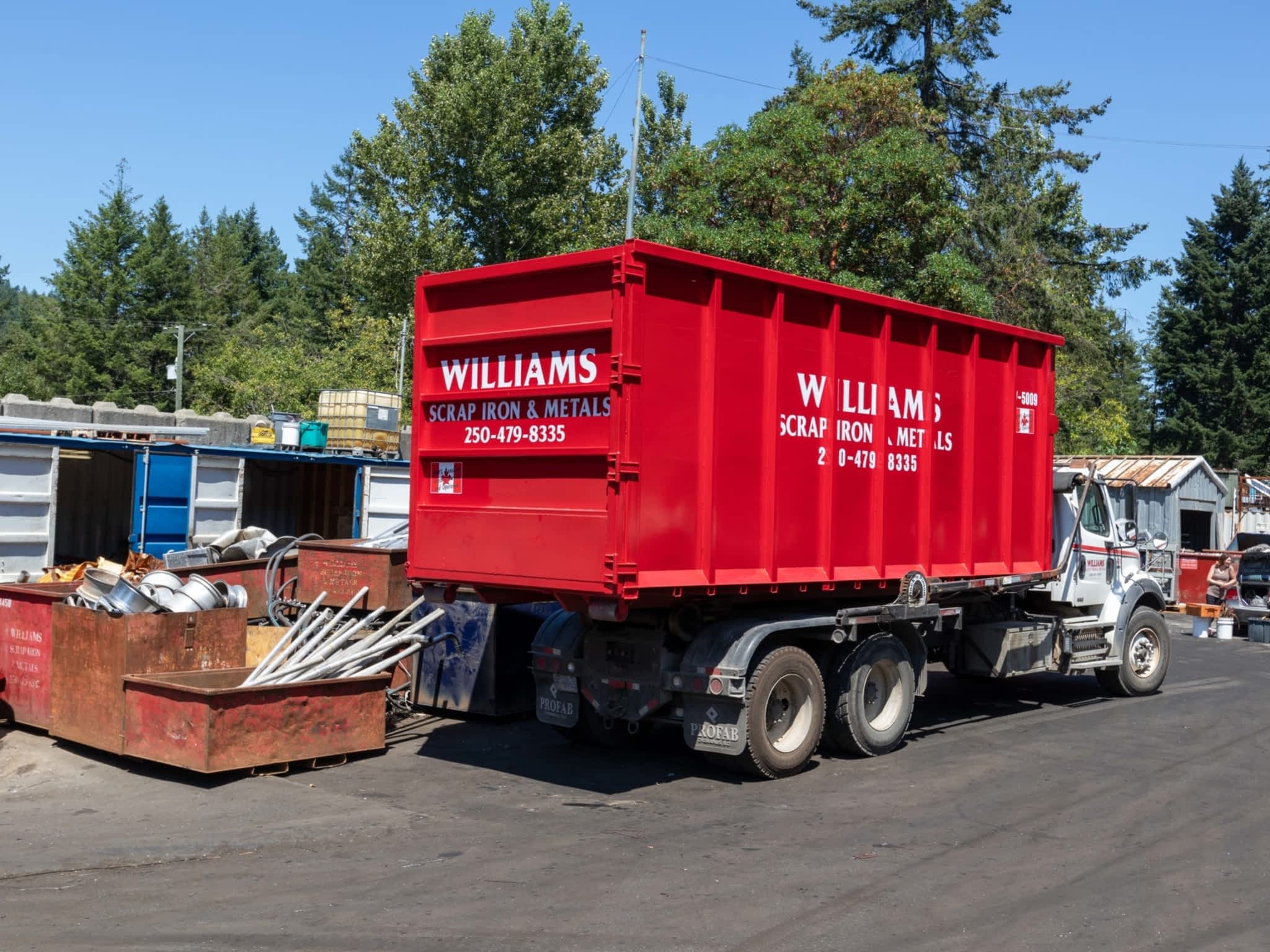 photo Williams Scrap Iron & Metals