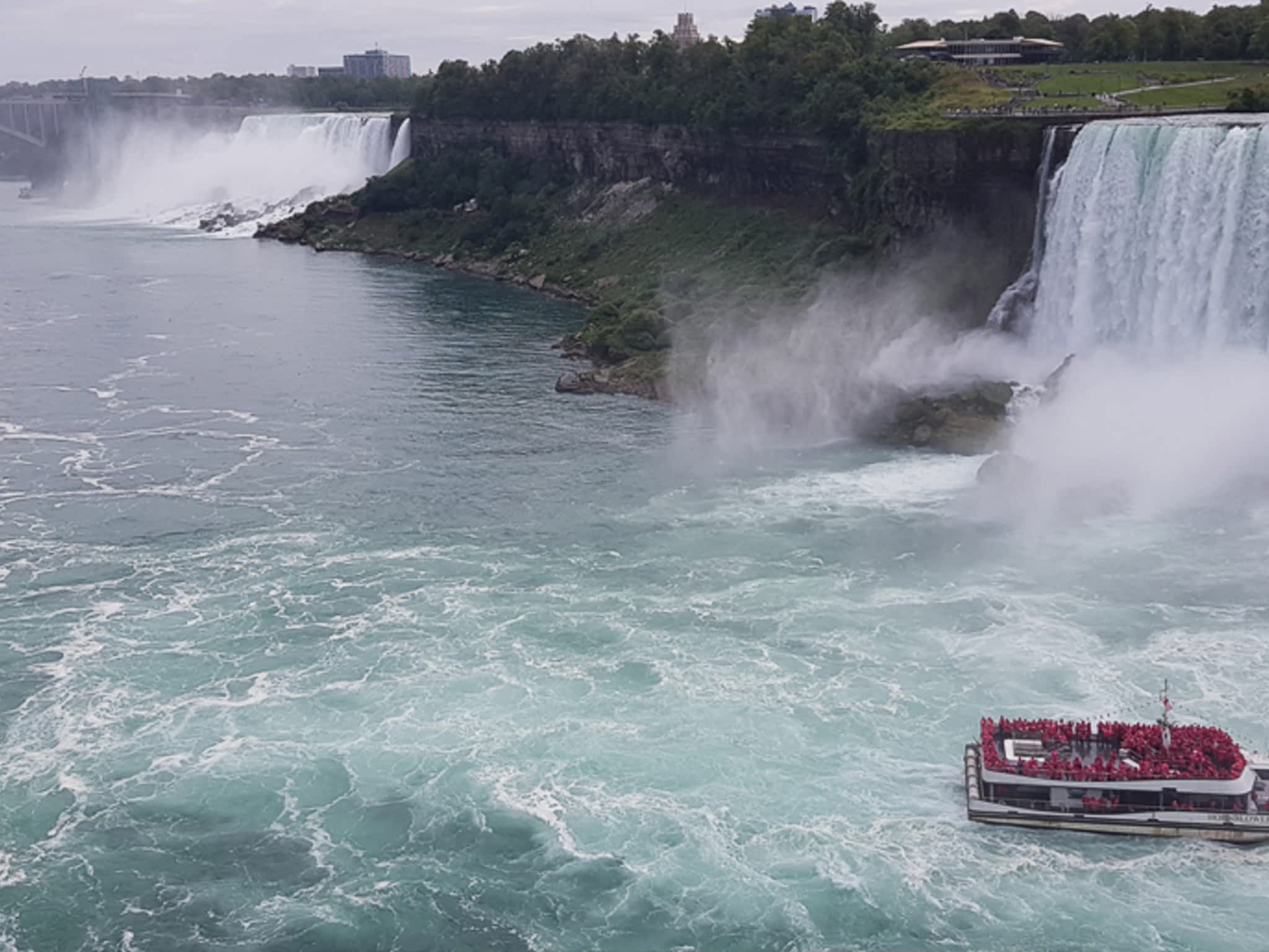 photo Queen Tour Niagara Falls Tours