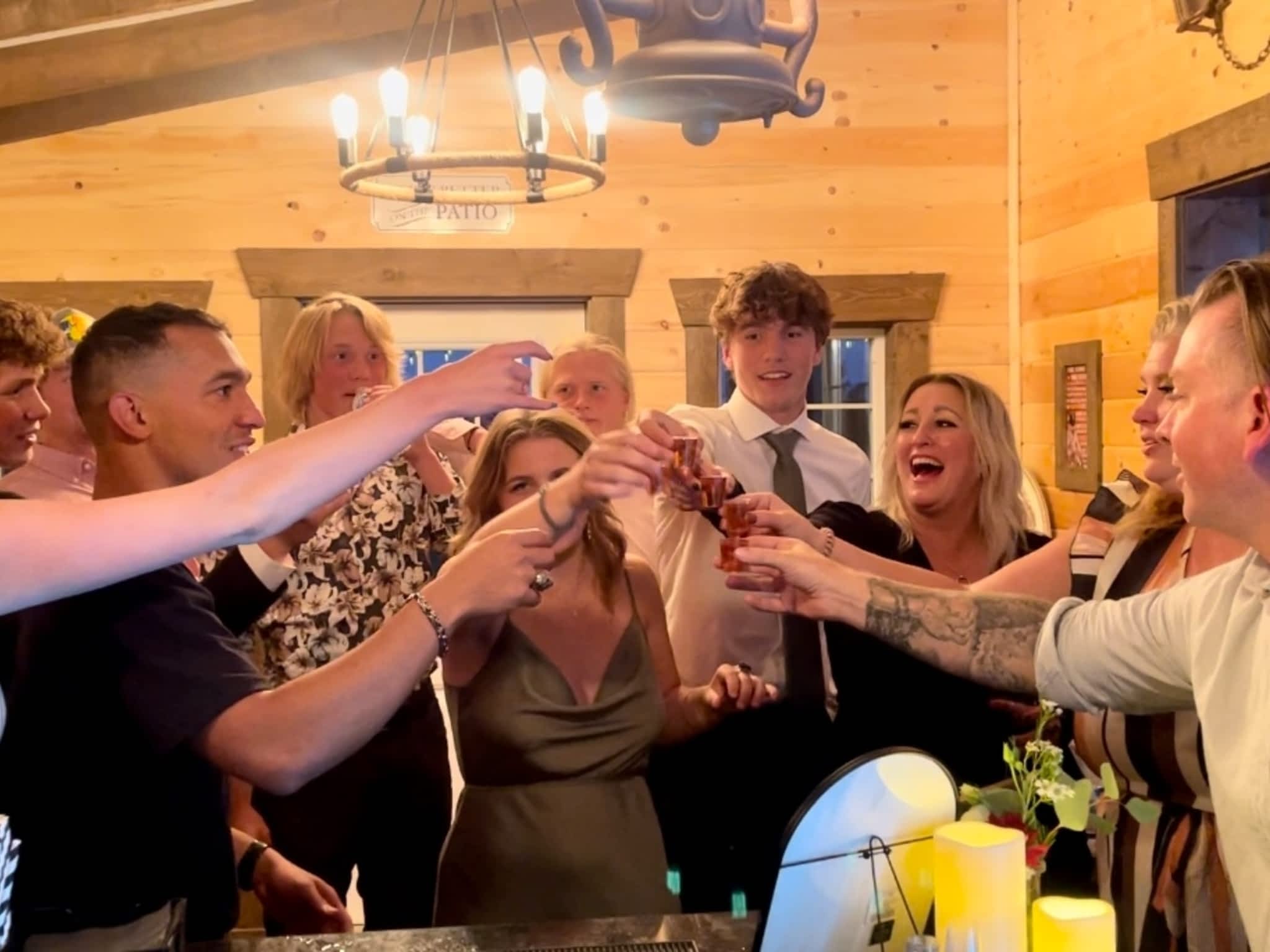 photo AAA Mobile Bartending