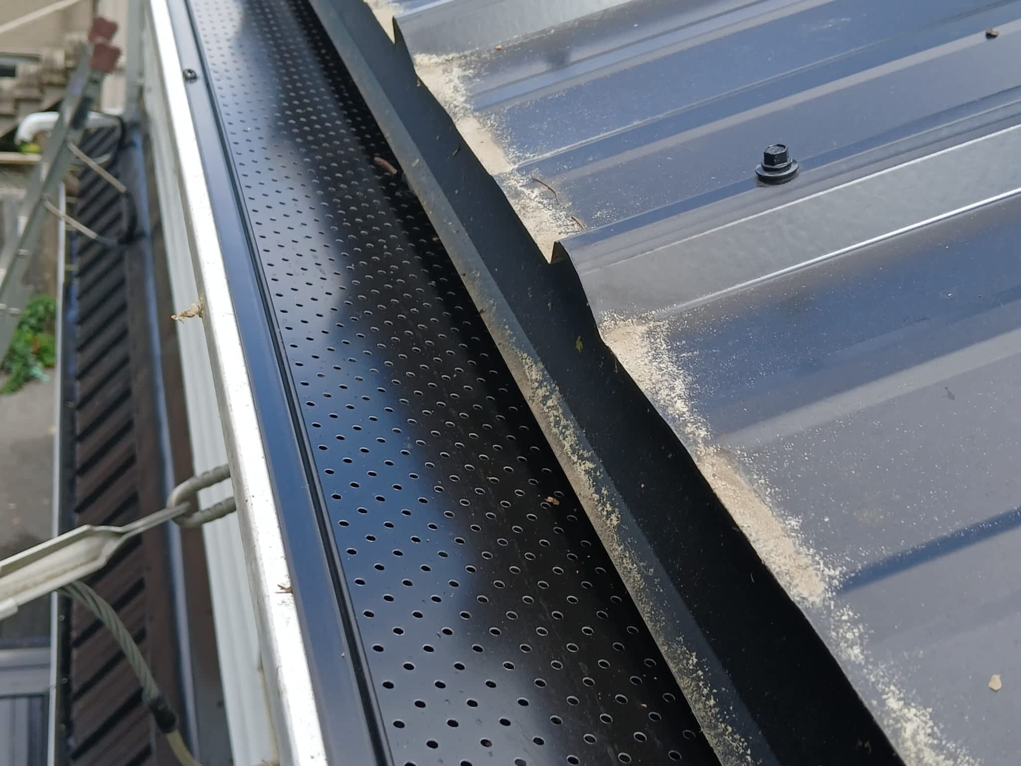 photo B.W's Eavestrough Services